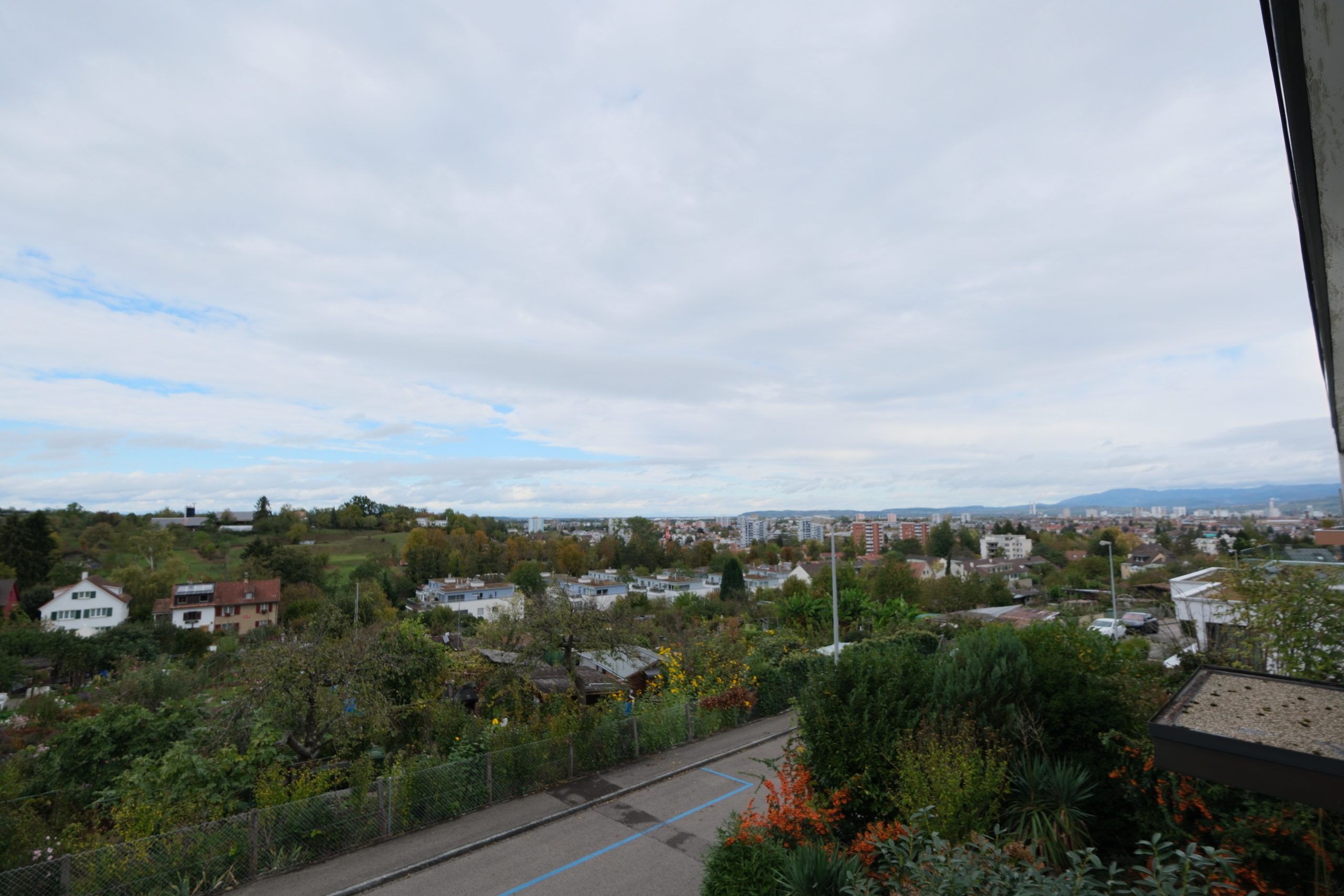 Aussicht Richtung Allschwil / Basel Aussicht Richtung Allschwil / Basel