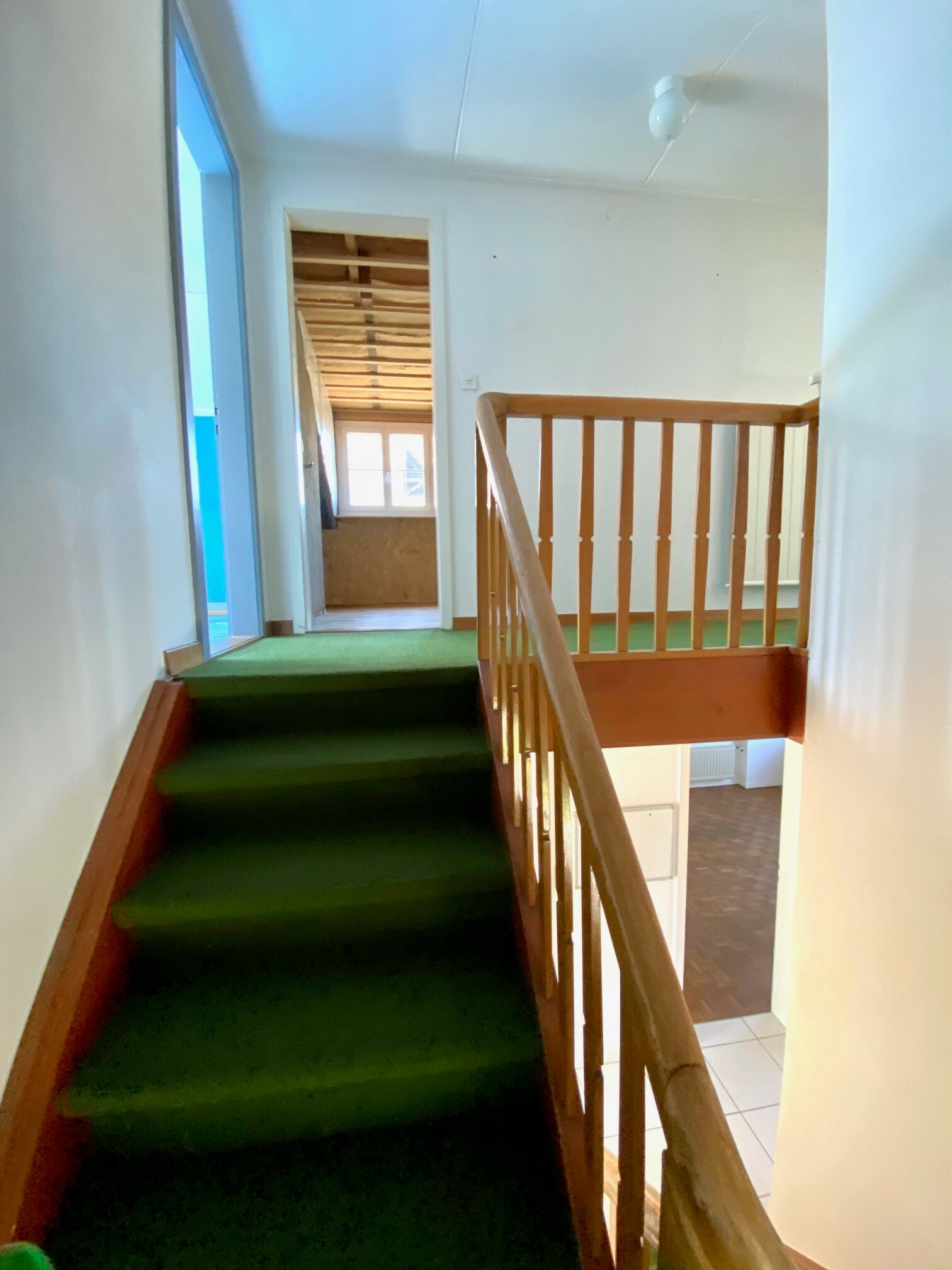 Treppenaufgang Obergeschoss/Dachgeschoss Treppenaufgang Obergeschoss/Dachgeschoss