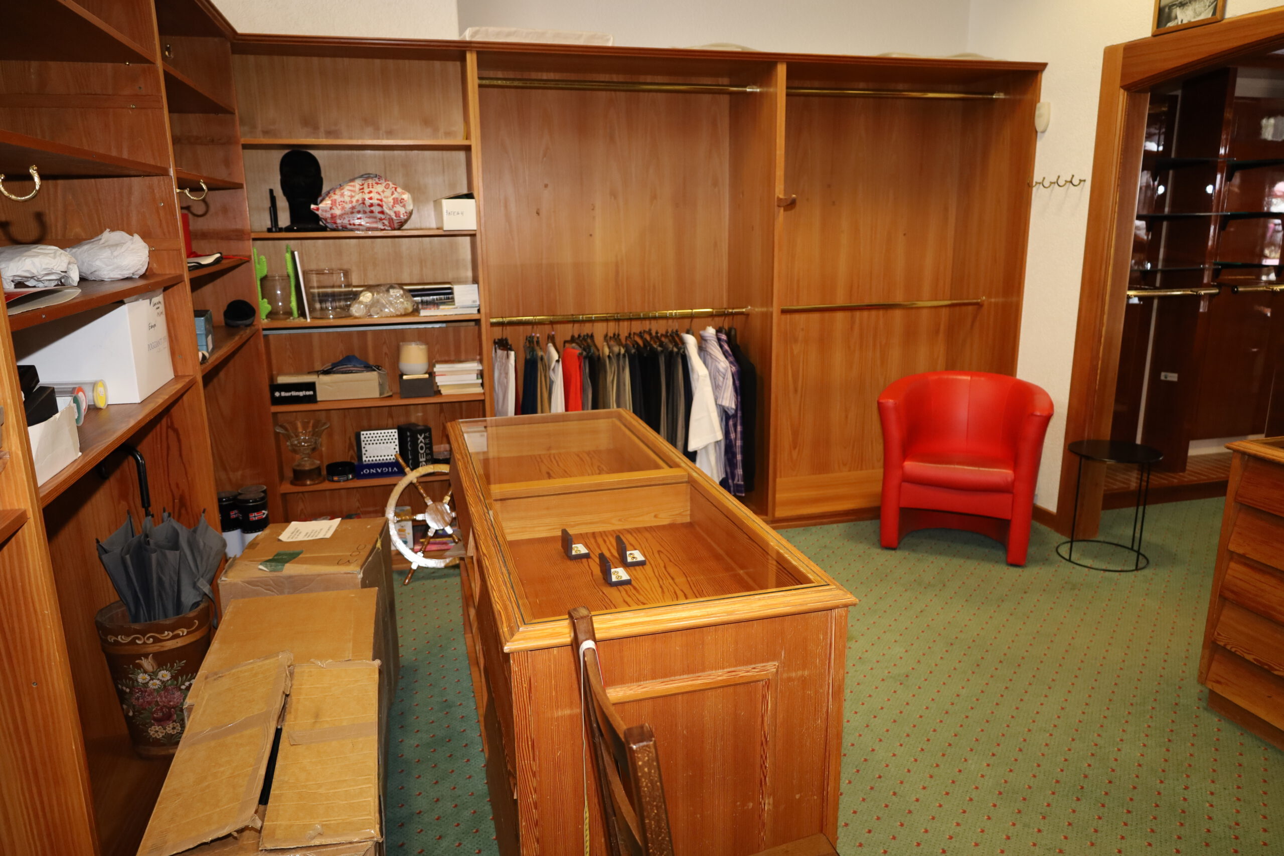 Photo 6