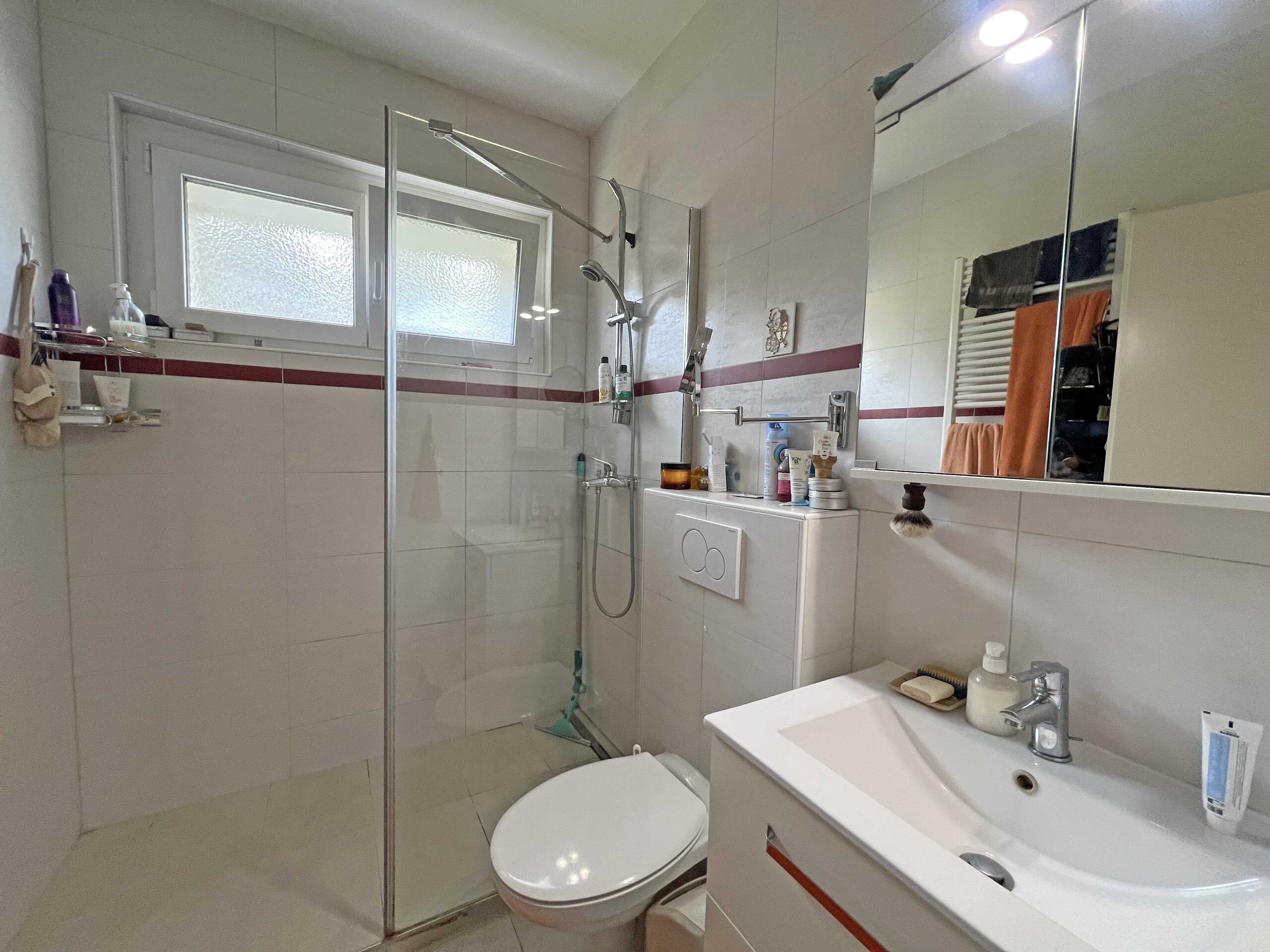 Étage - Salle de douche/WC