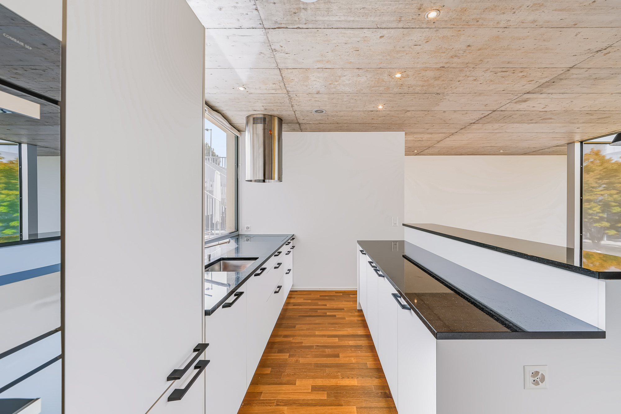 Interior view 15
