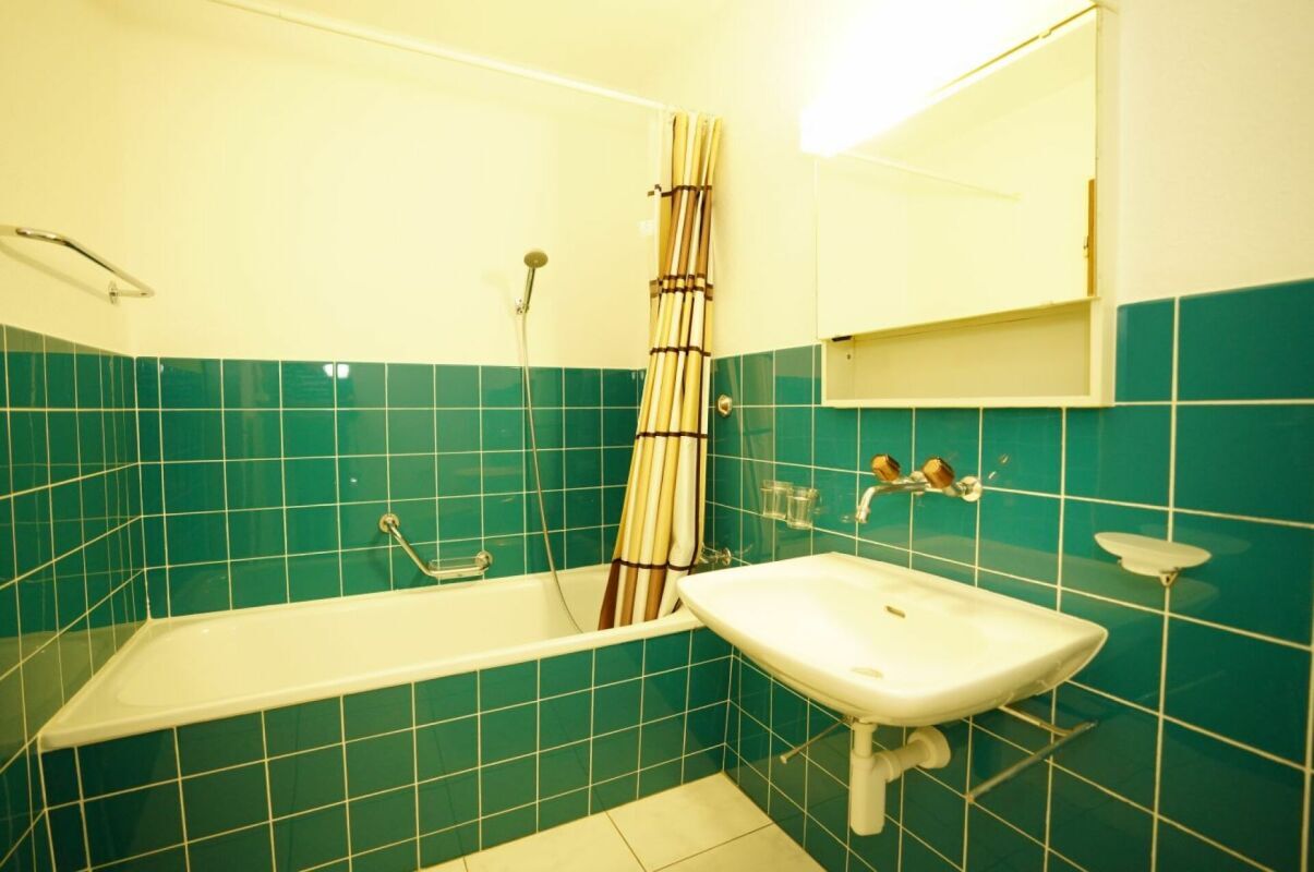 Picture 5