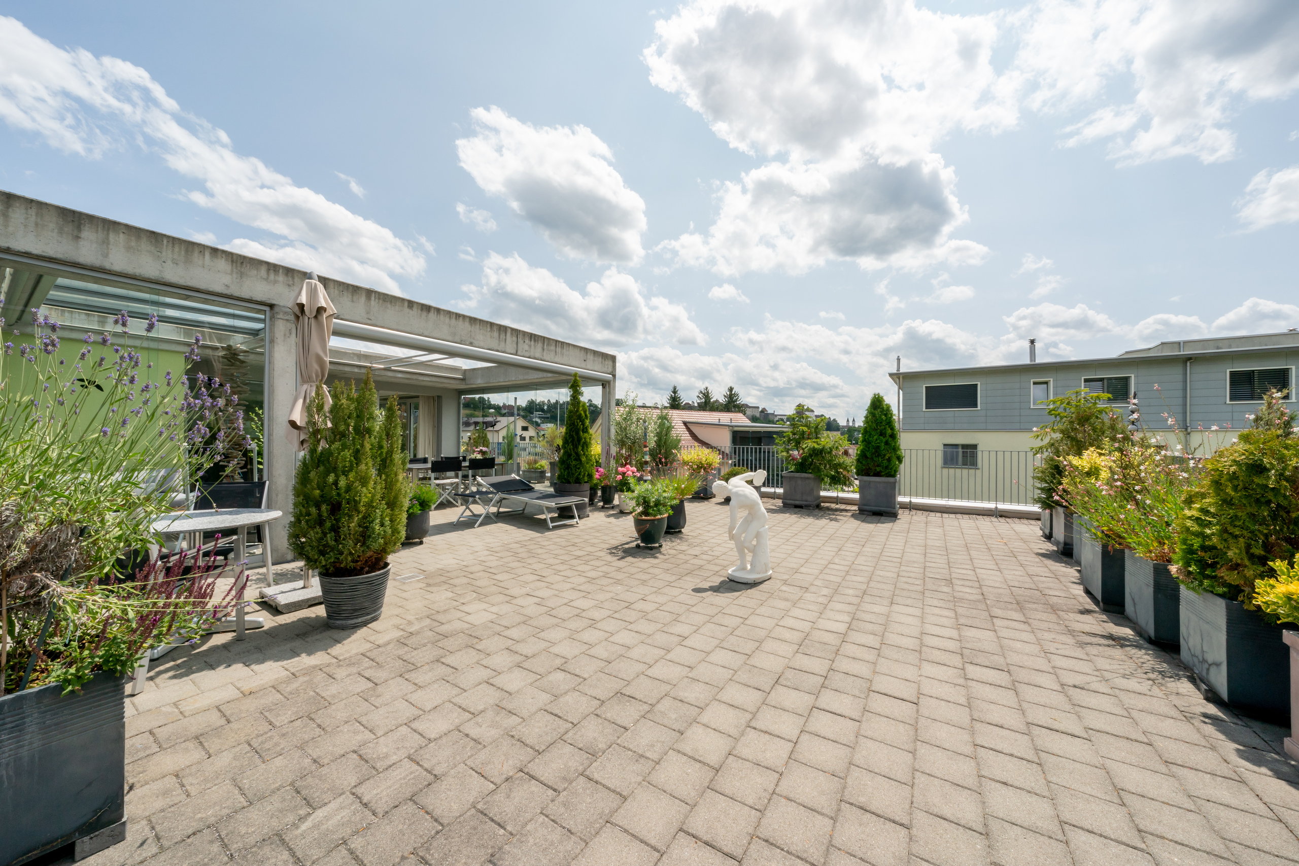 Terrasse mit ca 150m2