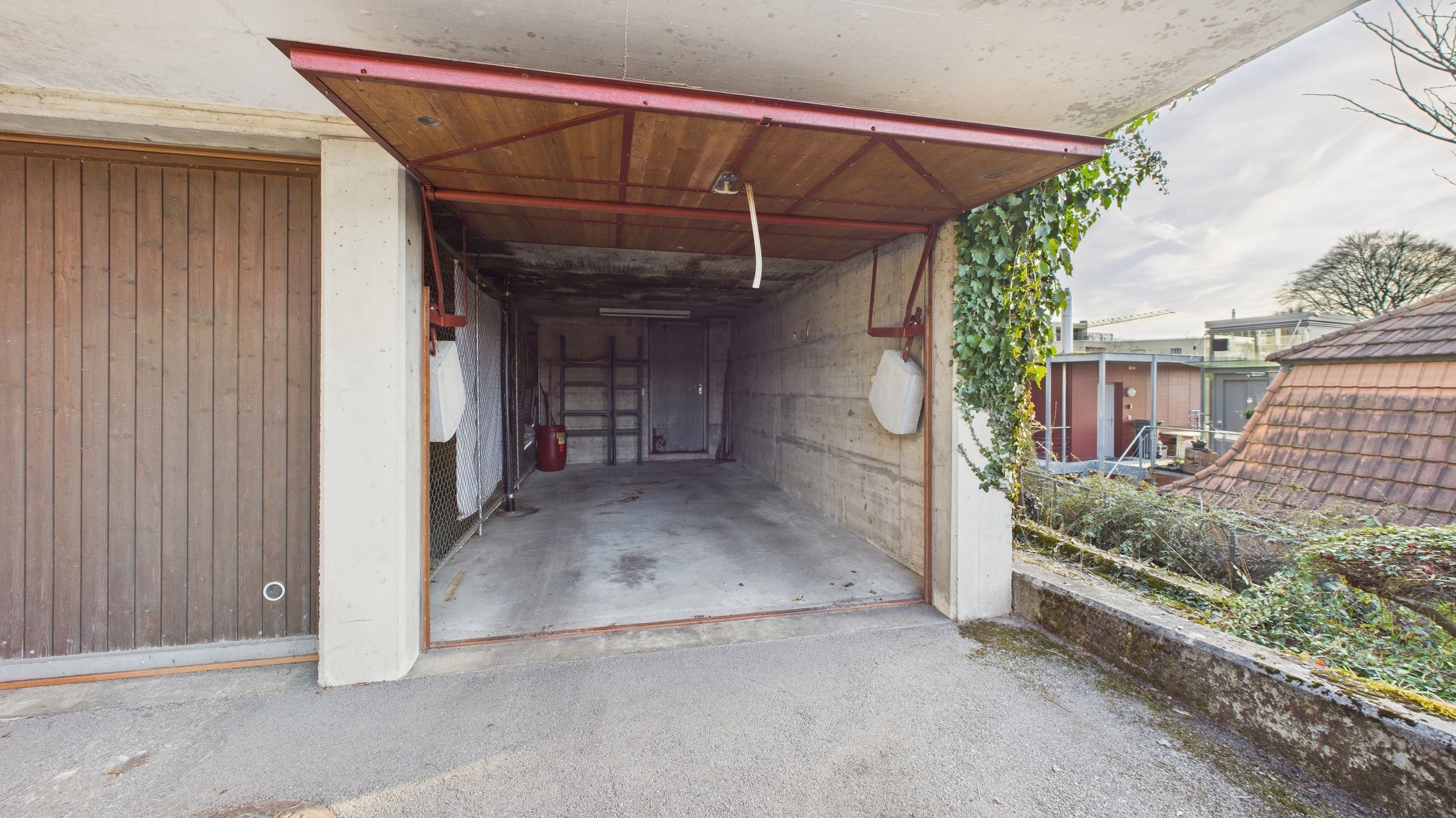 Garage (optional CHF 100.--)