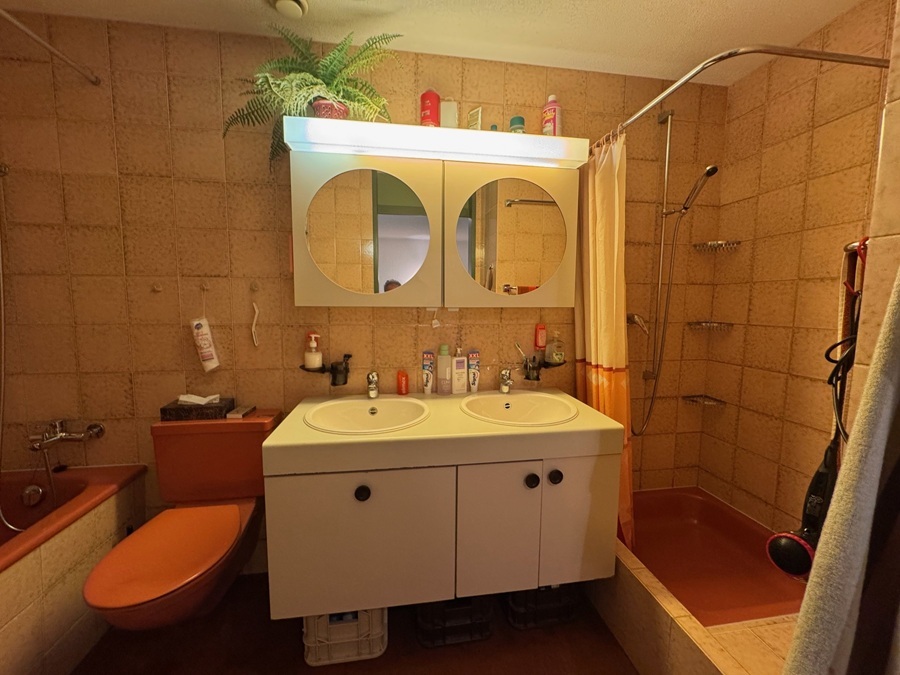 Badezimmer OG mit Dusche Badezimmer OG mit Dusche