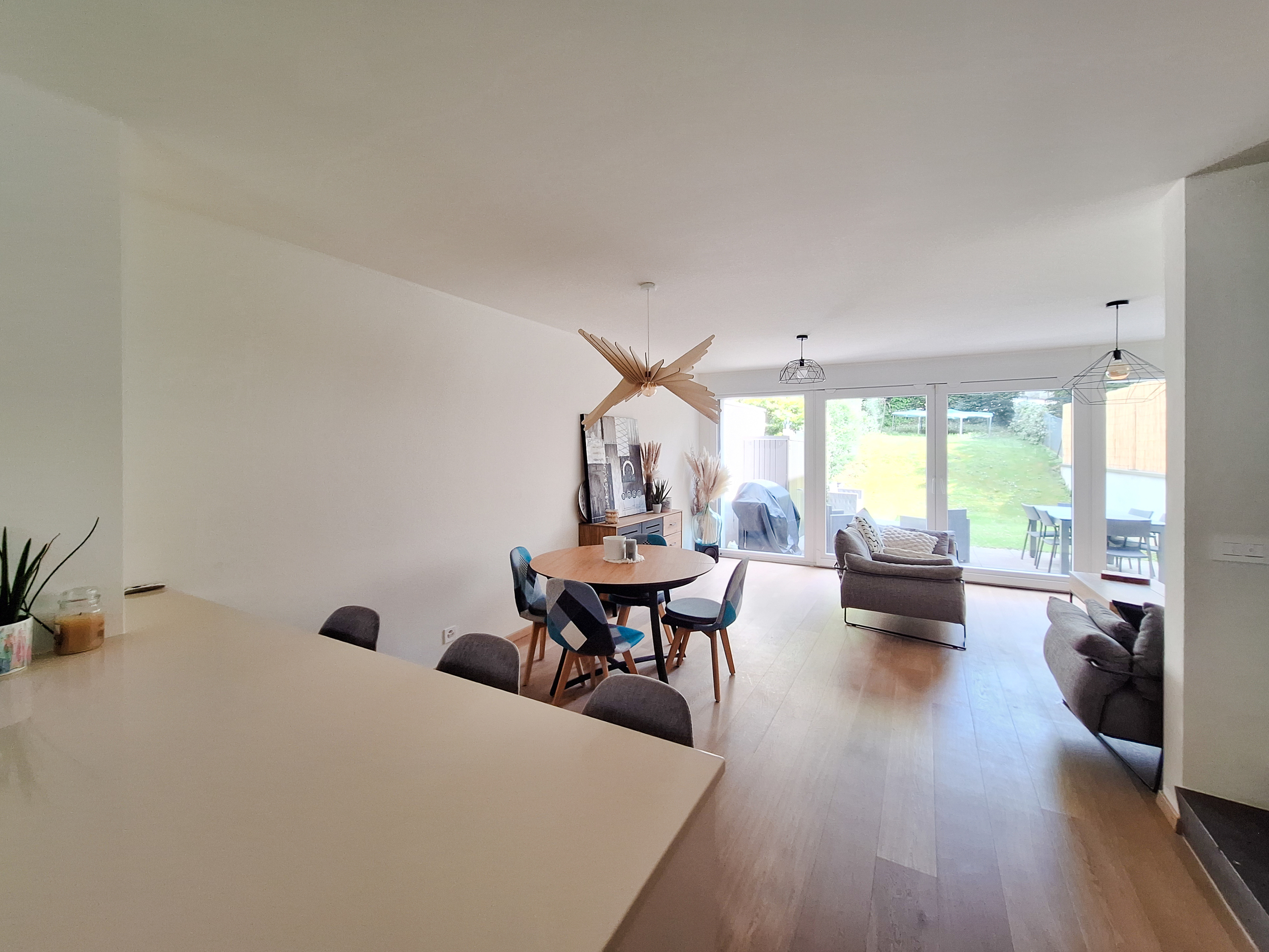 Interior view 2