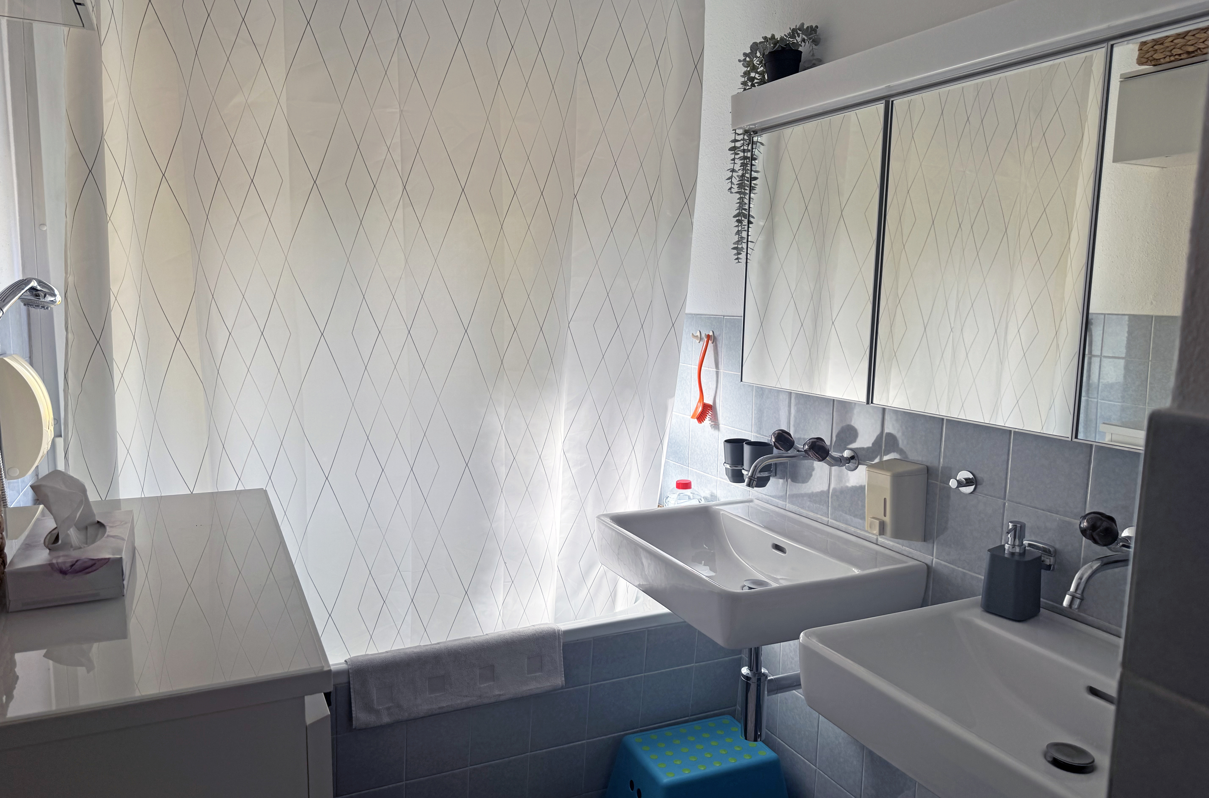 EG-Wohnung rechts EG-Wohnung rechts