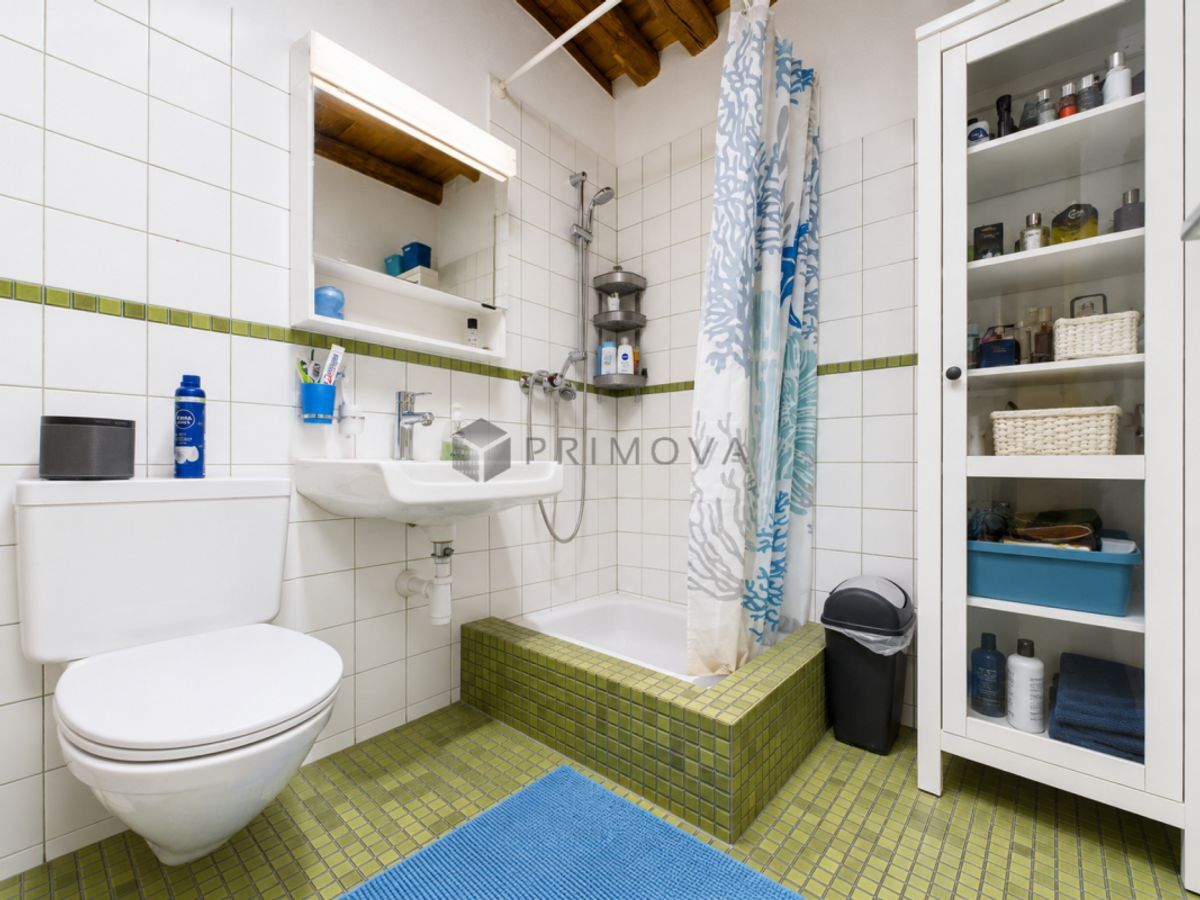 Picture 9