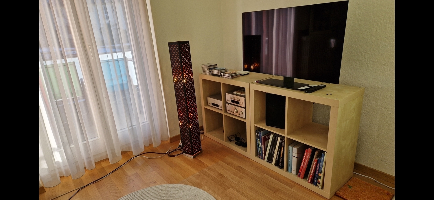 Photo 1