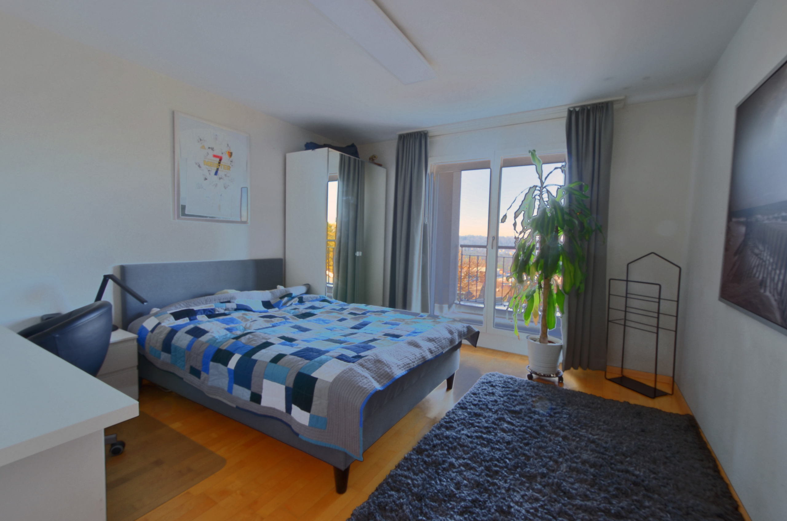 Interior view 6