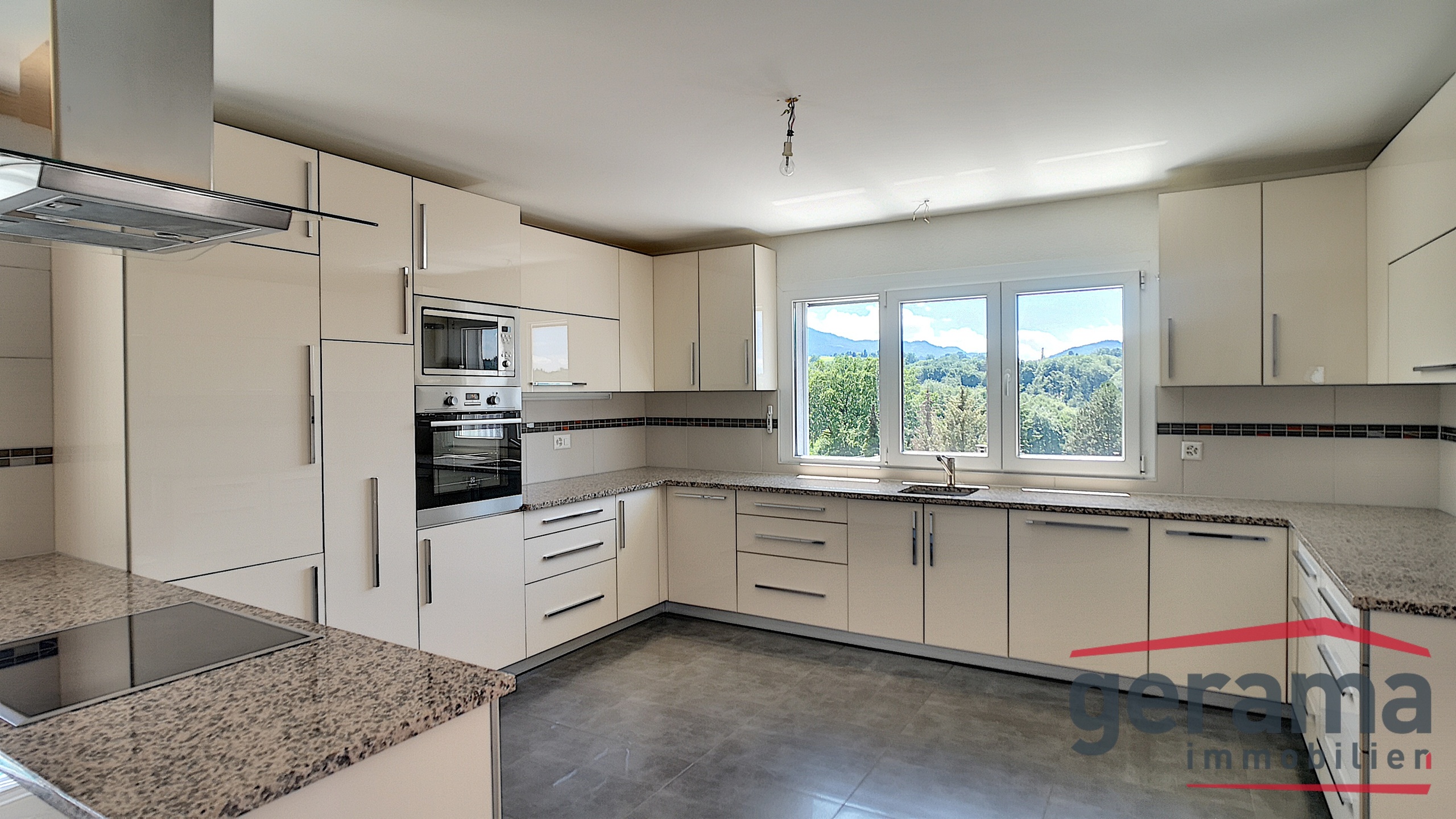 Appartement étage Appartement étage