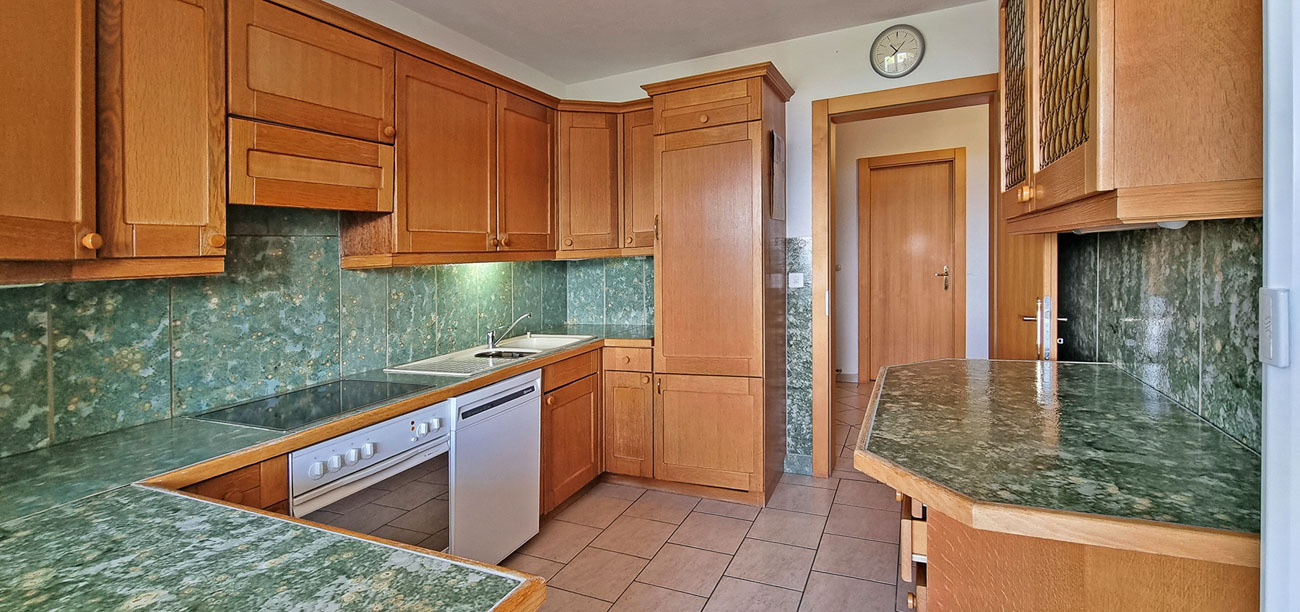 Interior view 4