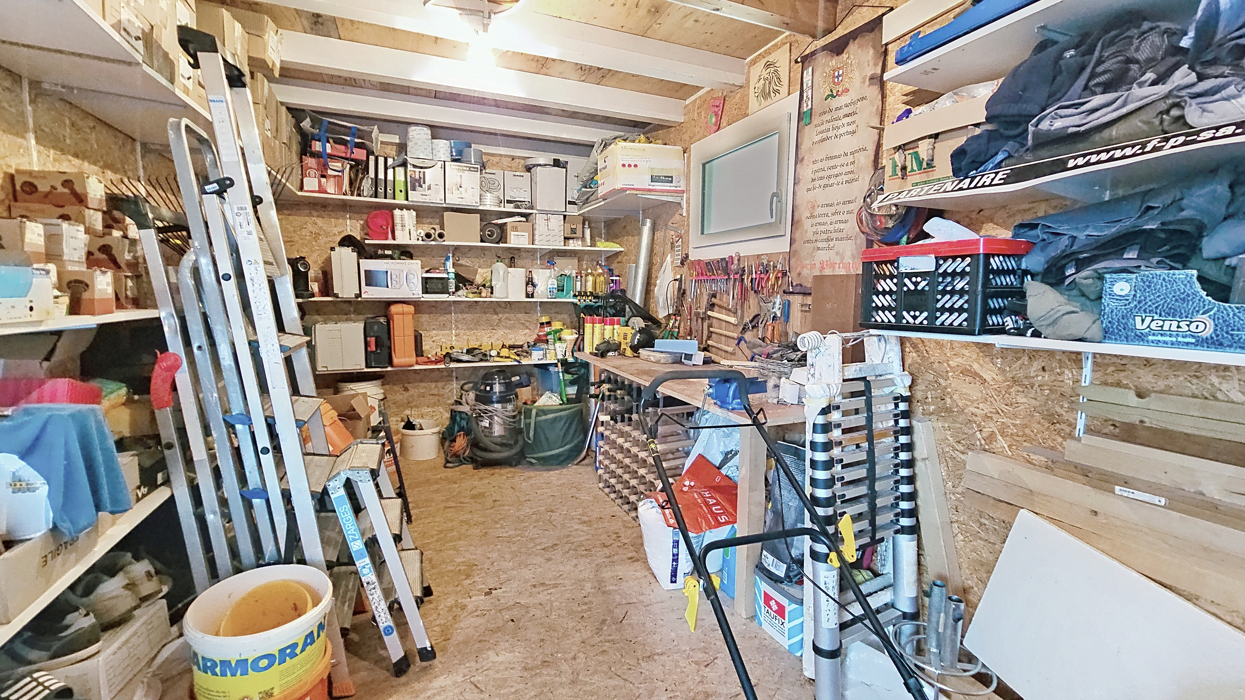 Atelier / rangement - extérieur Atelier / rangement - extérieur