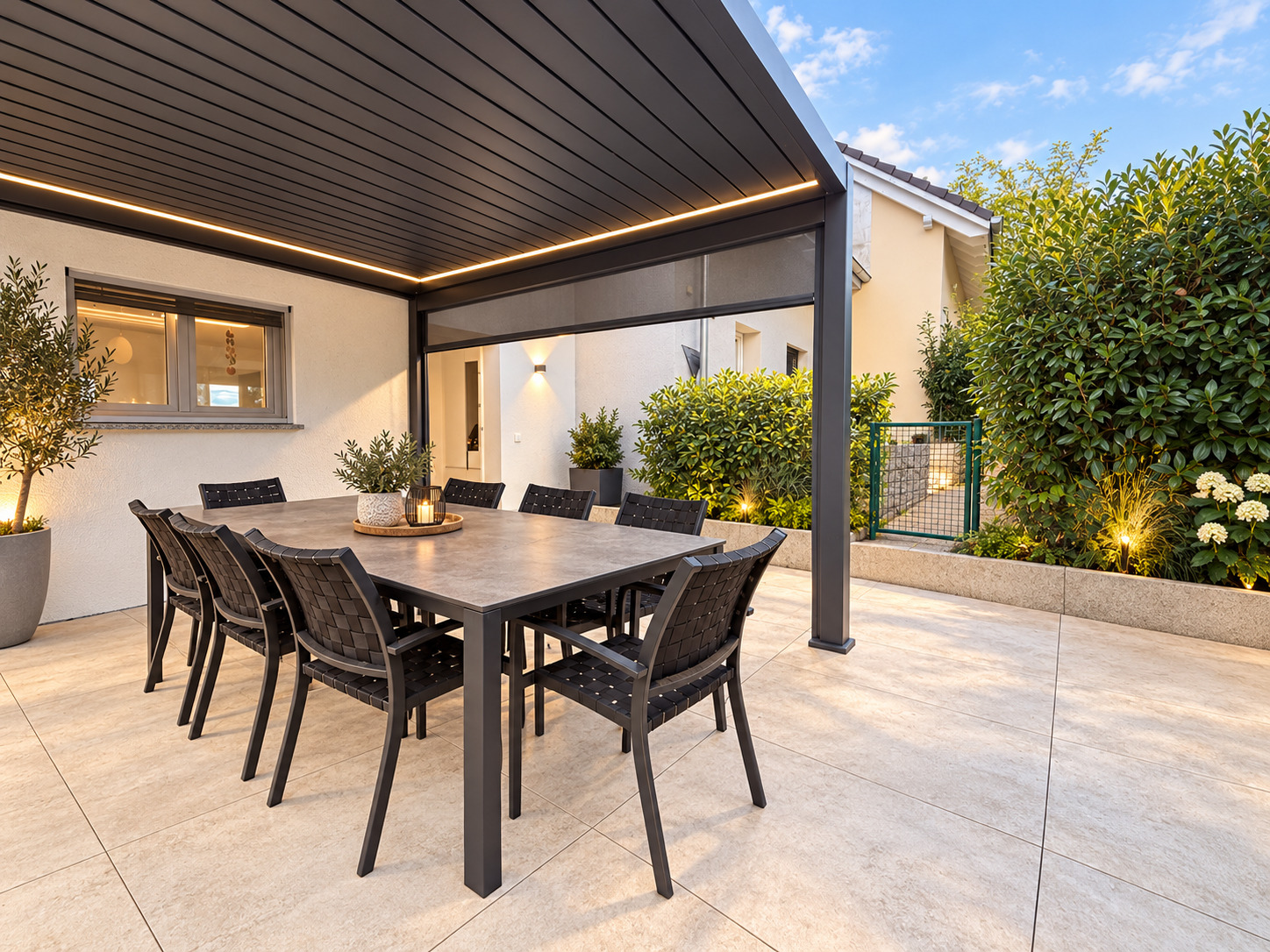 Pergola sur la terrasse avec espace BBQ Pergola sur la terrasse avec espace BBQ
