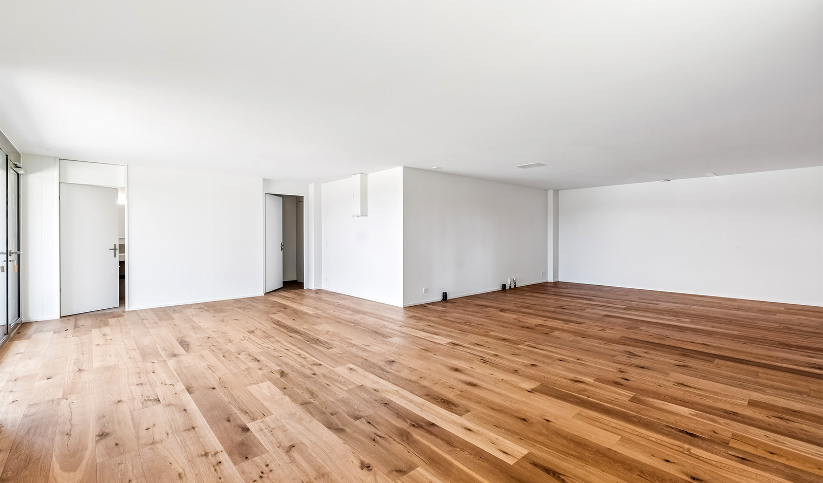 Interior view 5