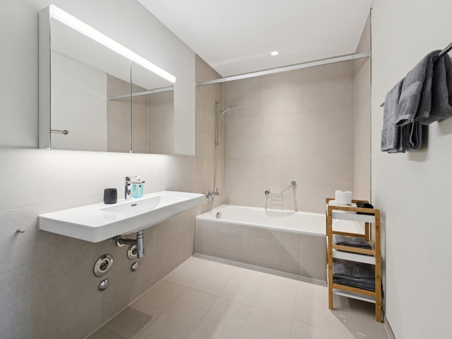 Picture 12