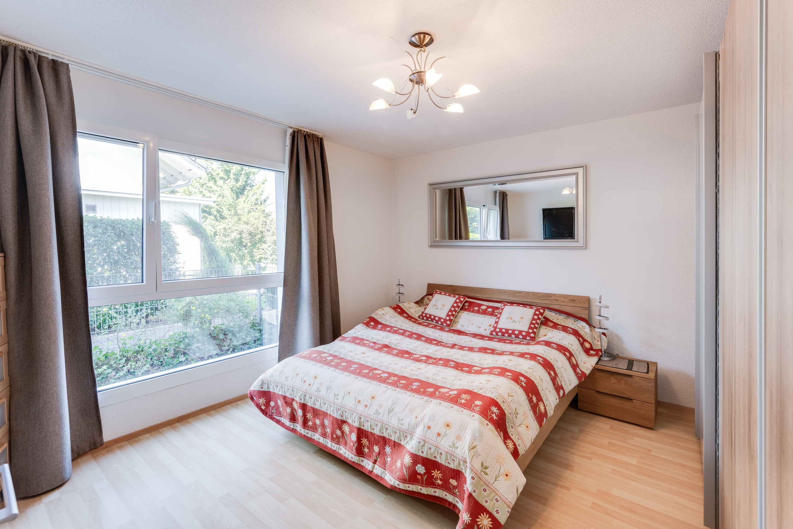 ELTERNZIMMER ELTERNZIMMER