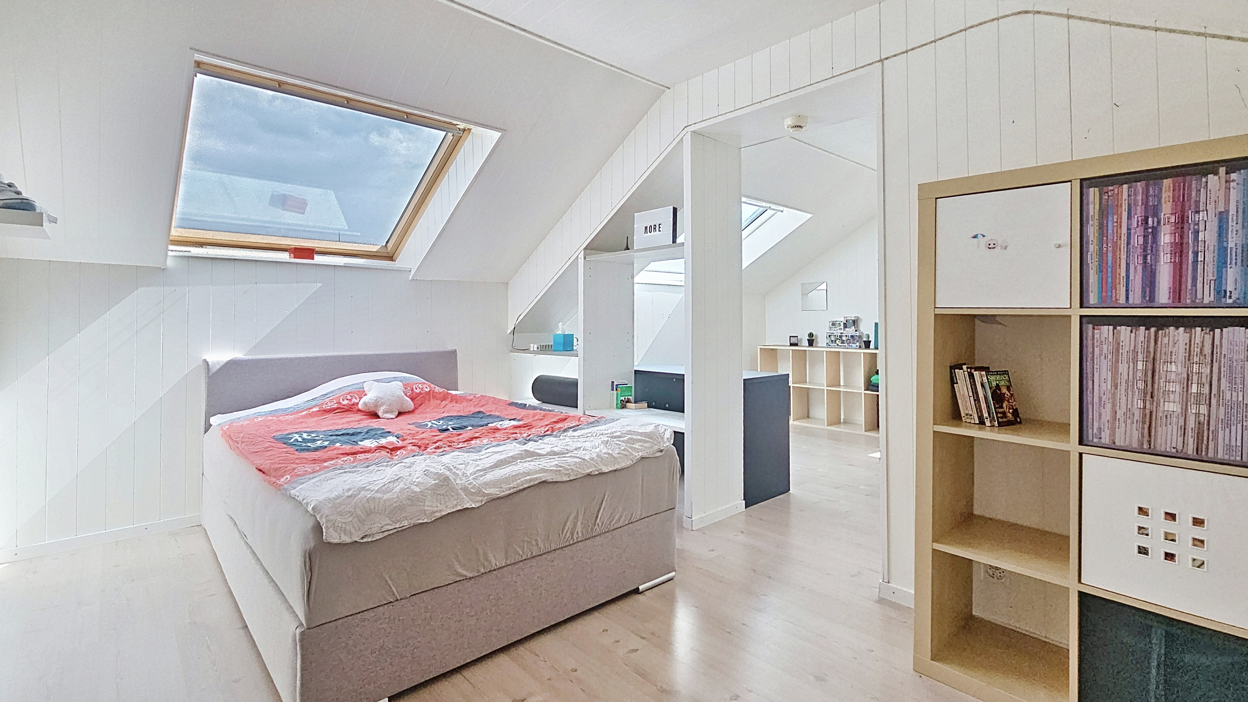 Chambre 5 - combles Chambre 5 - combles