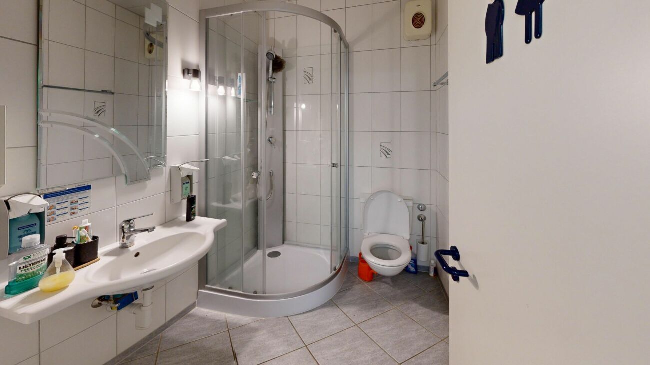 Photo 16