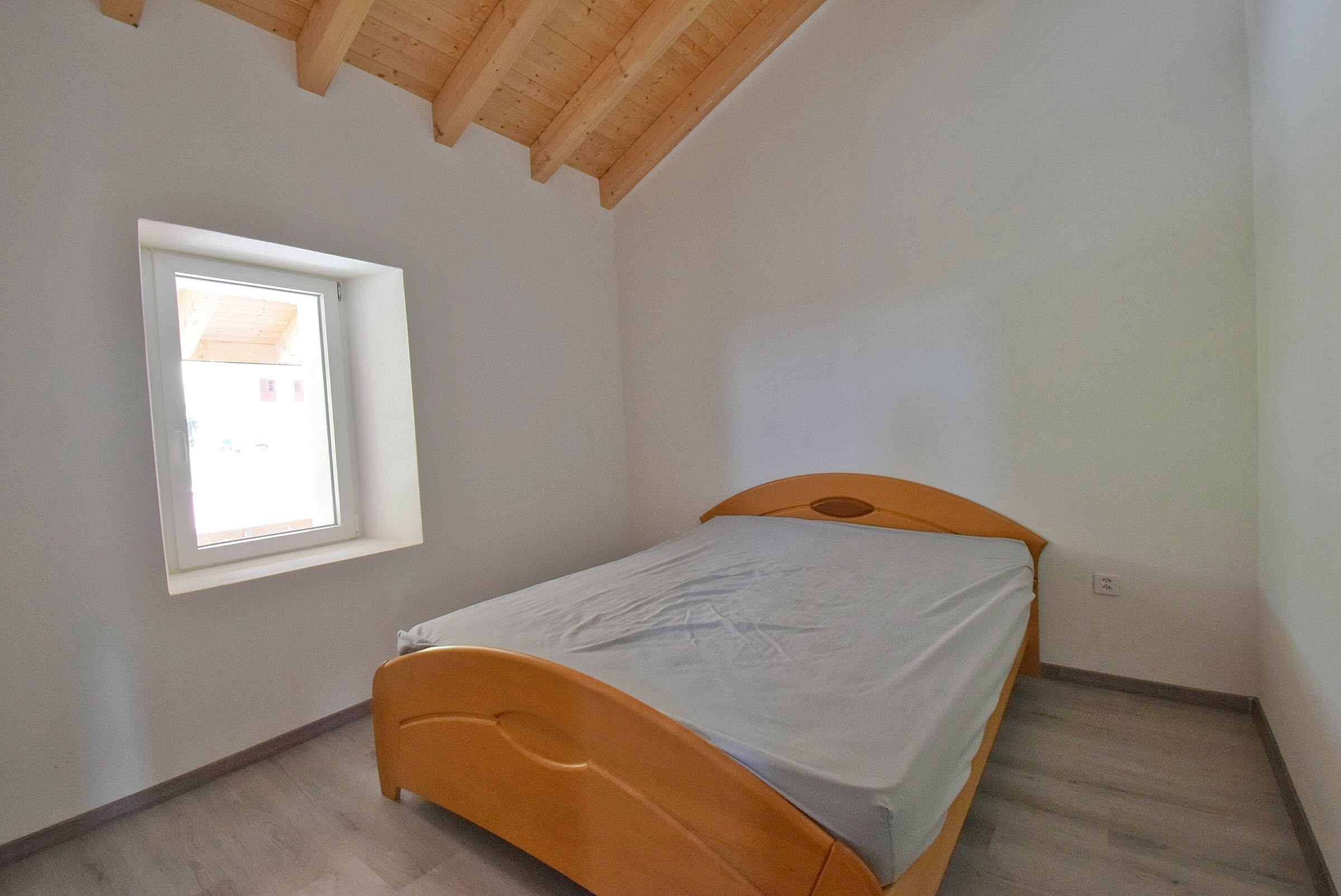 Interior view 7
