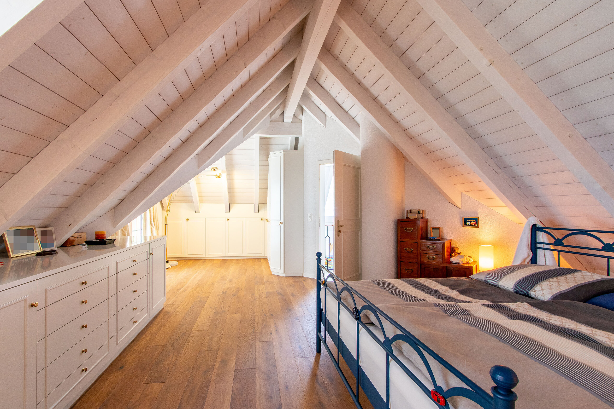 Zimmer 3 mit Ensuite-Badezimmer Zimmer 3 mit Ensuite-Badezimmer