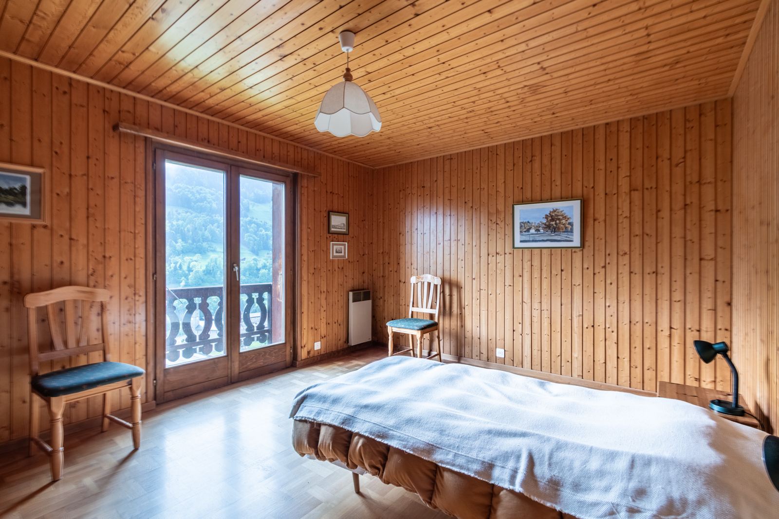 Chambre 2 étage Chambre 2 étage