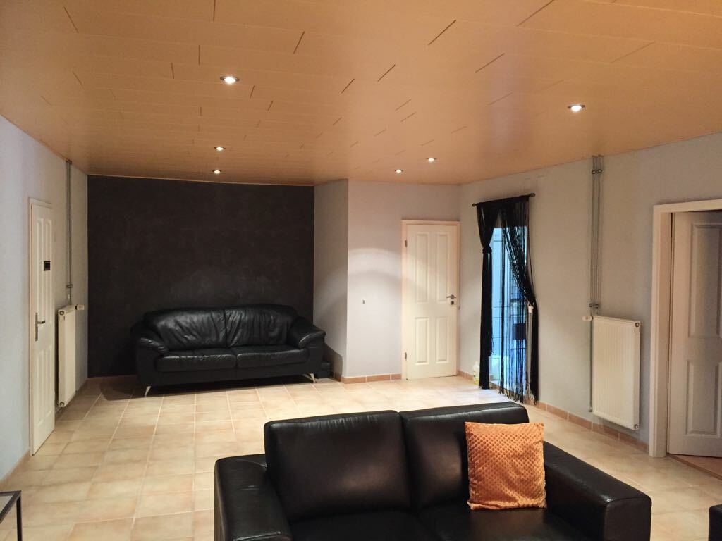 Appartement rez inférieur
