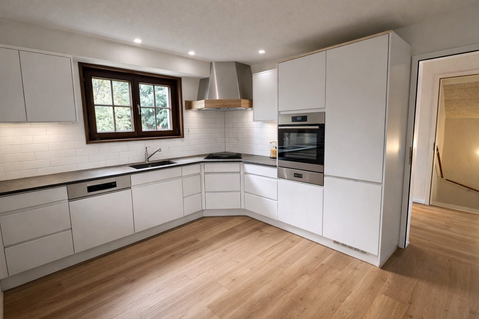 Visualisation de la cuisine au rez-de-chaussée