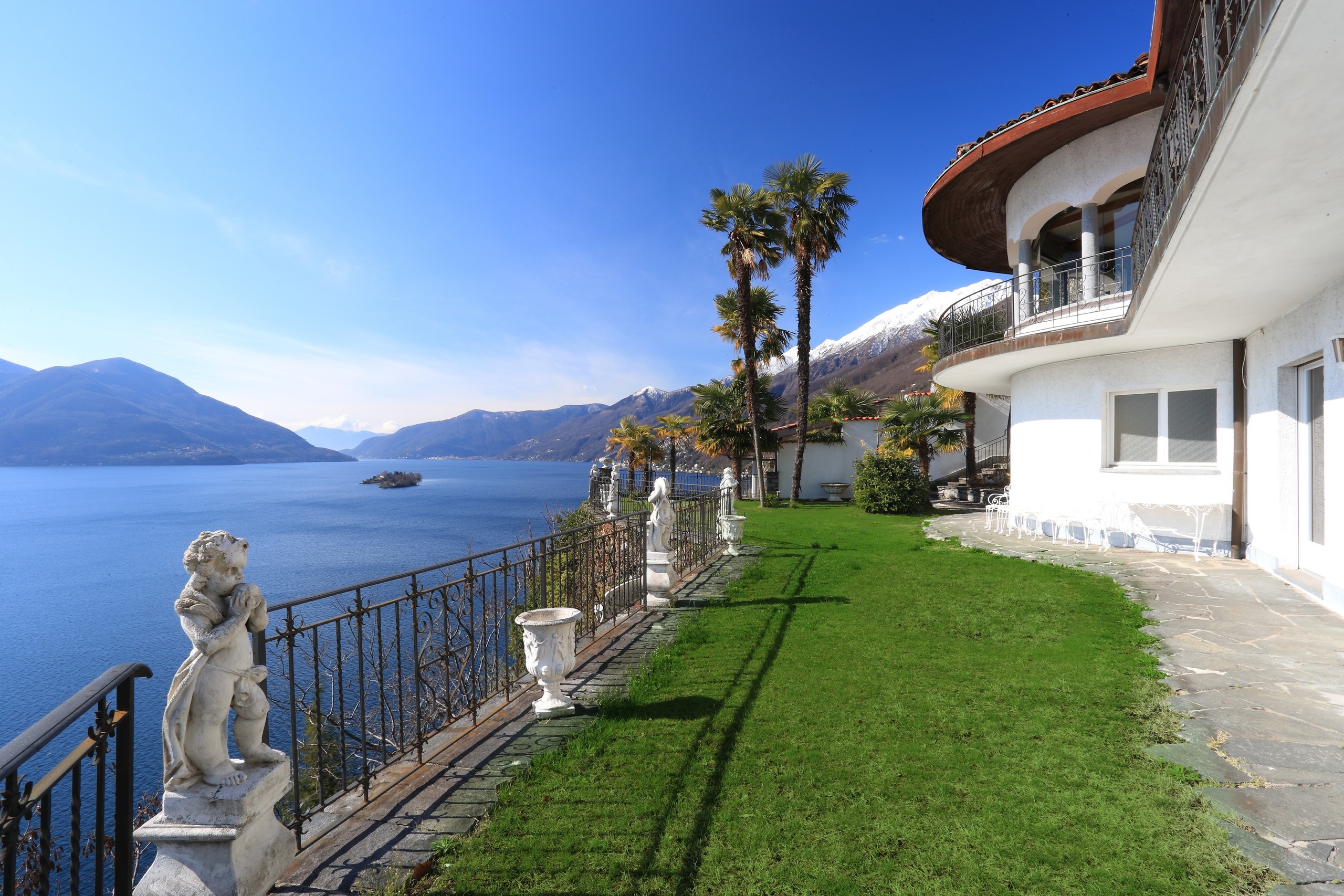 Immagine di copertina