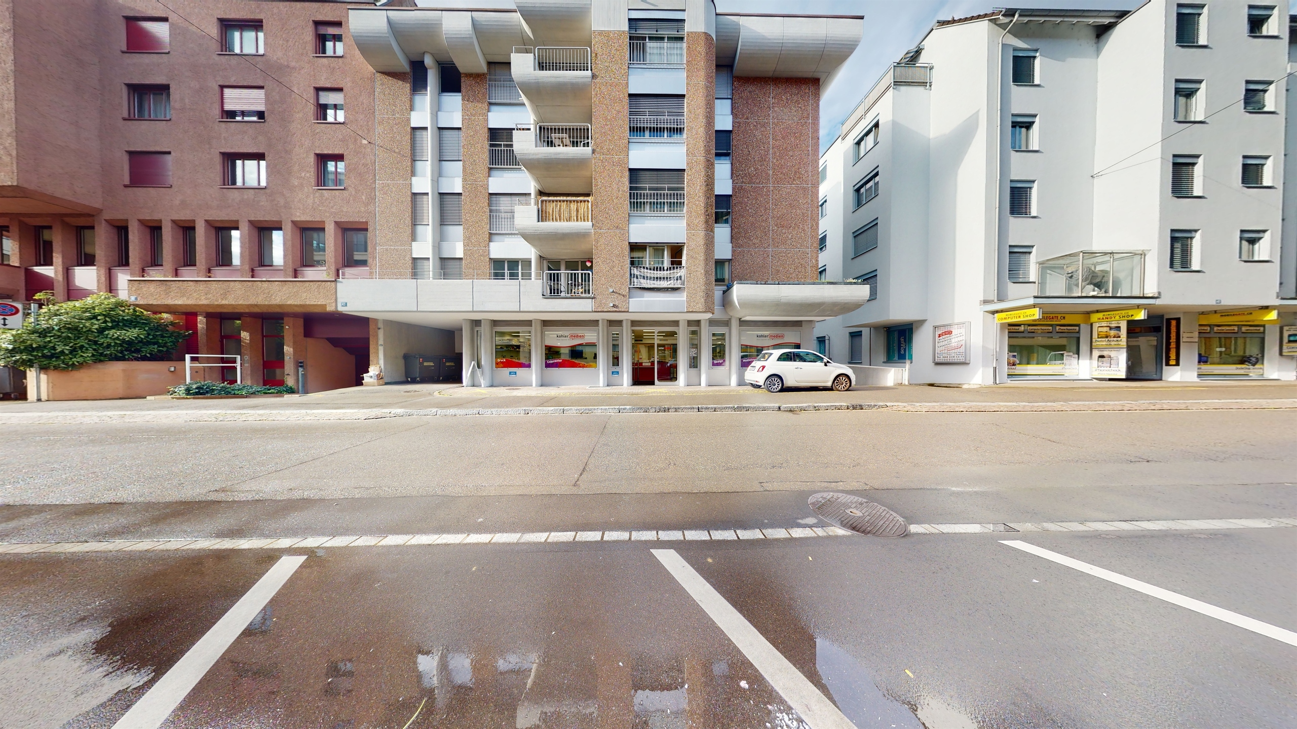 Photo 1