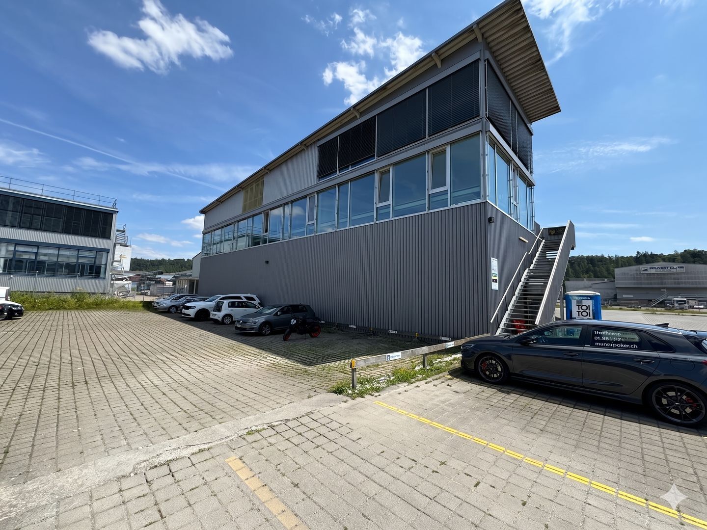 Foto 1
