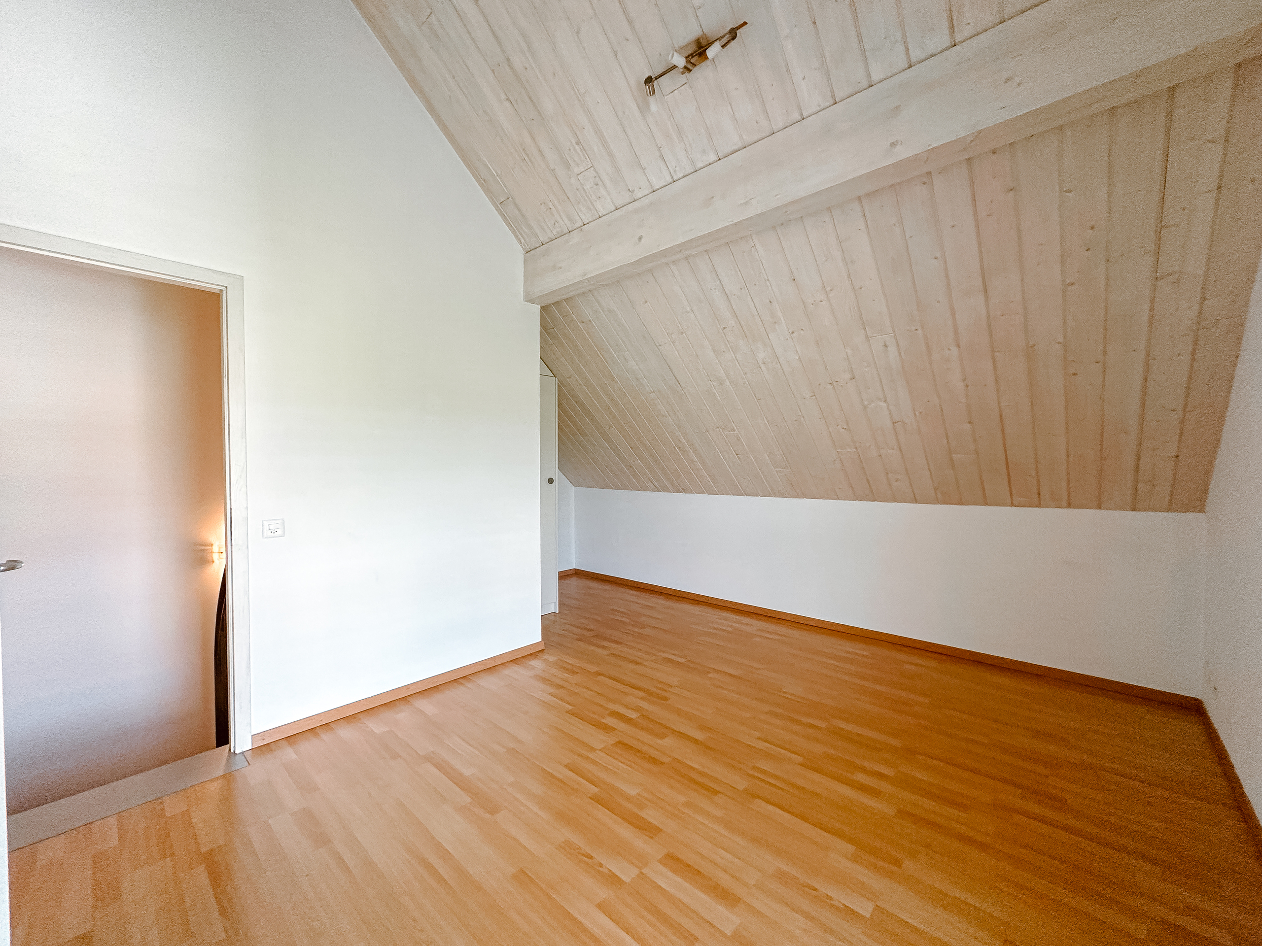 Interior view 6