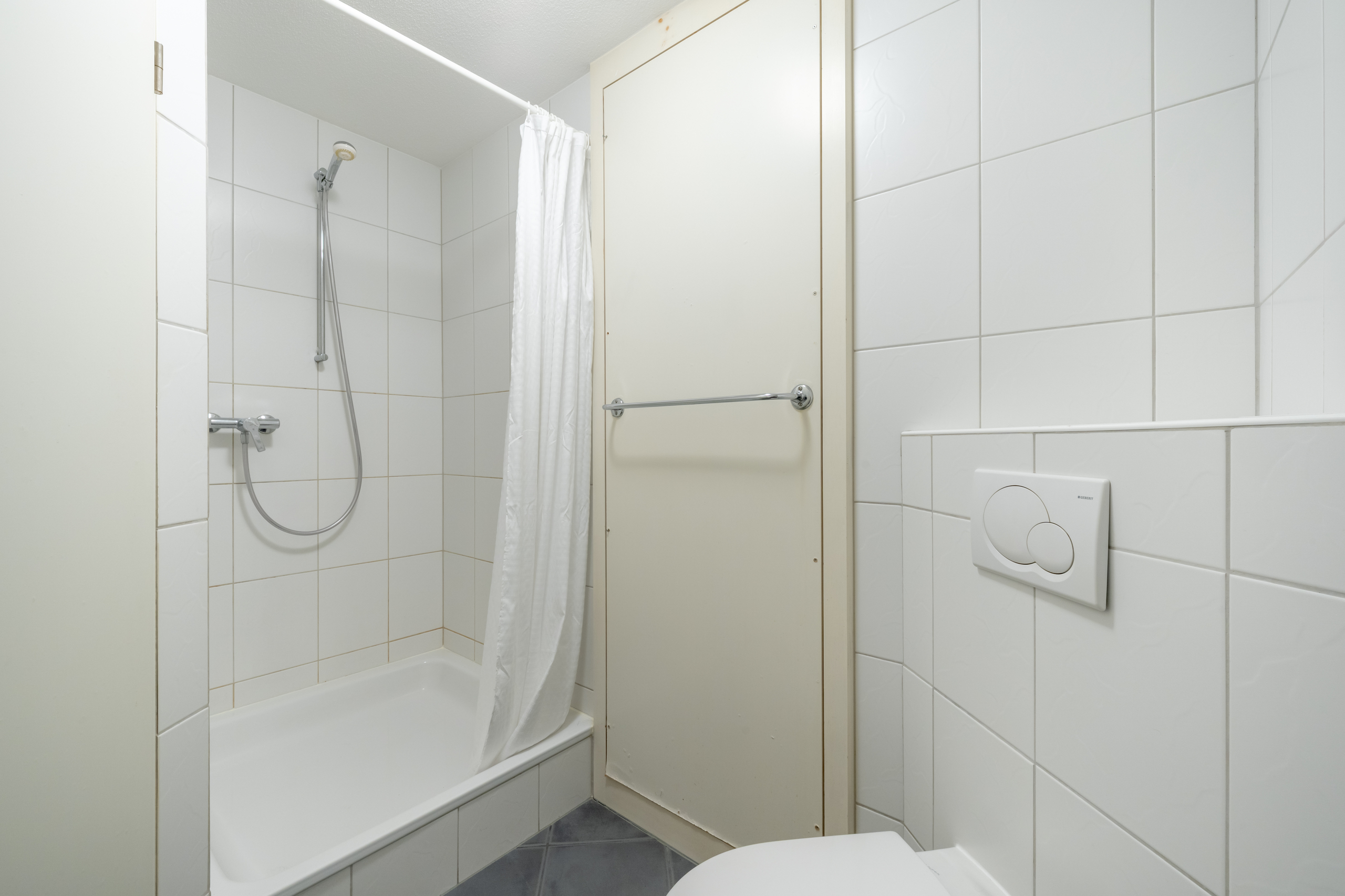 Appartement 102 / Badezimmer / 1.Obergeschoss