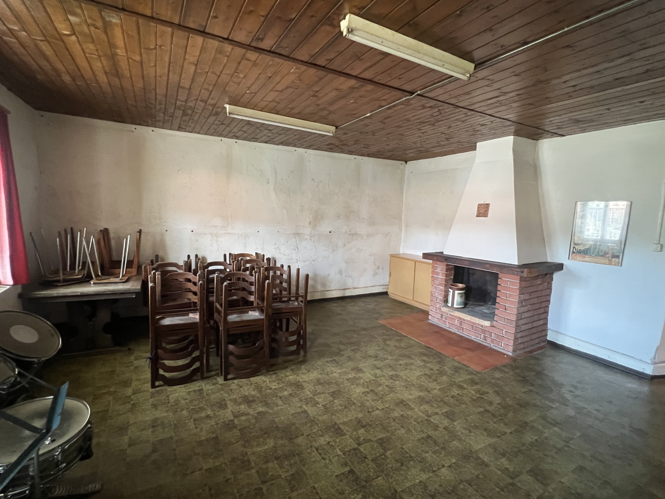 Interior view 6