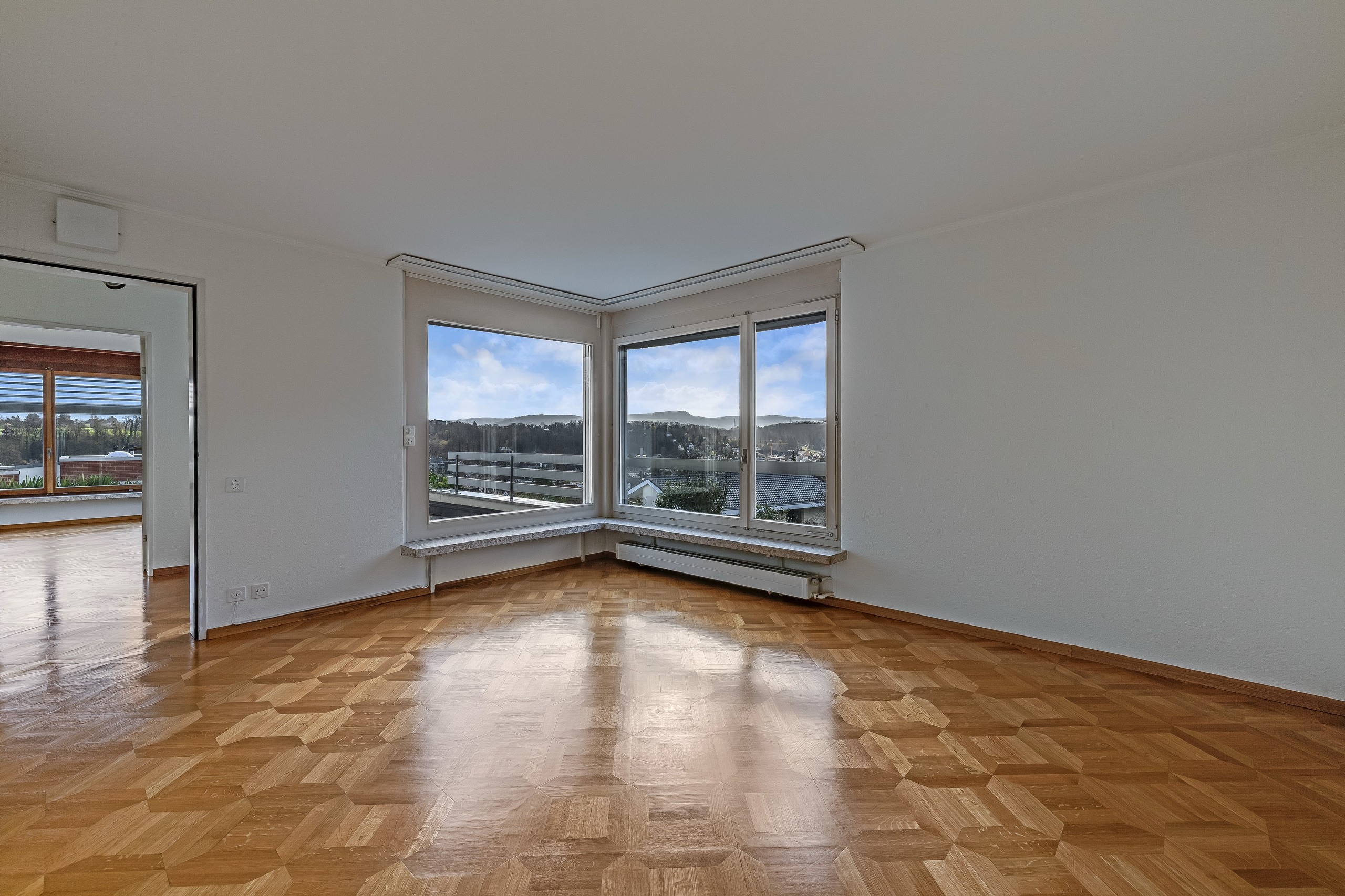 Zimmer mit Aussicht bis zum Blauen