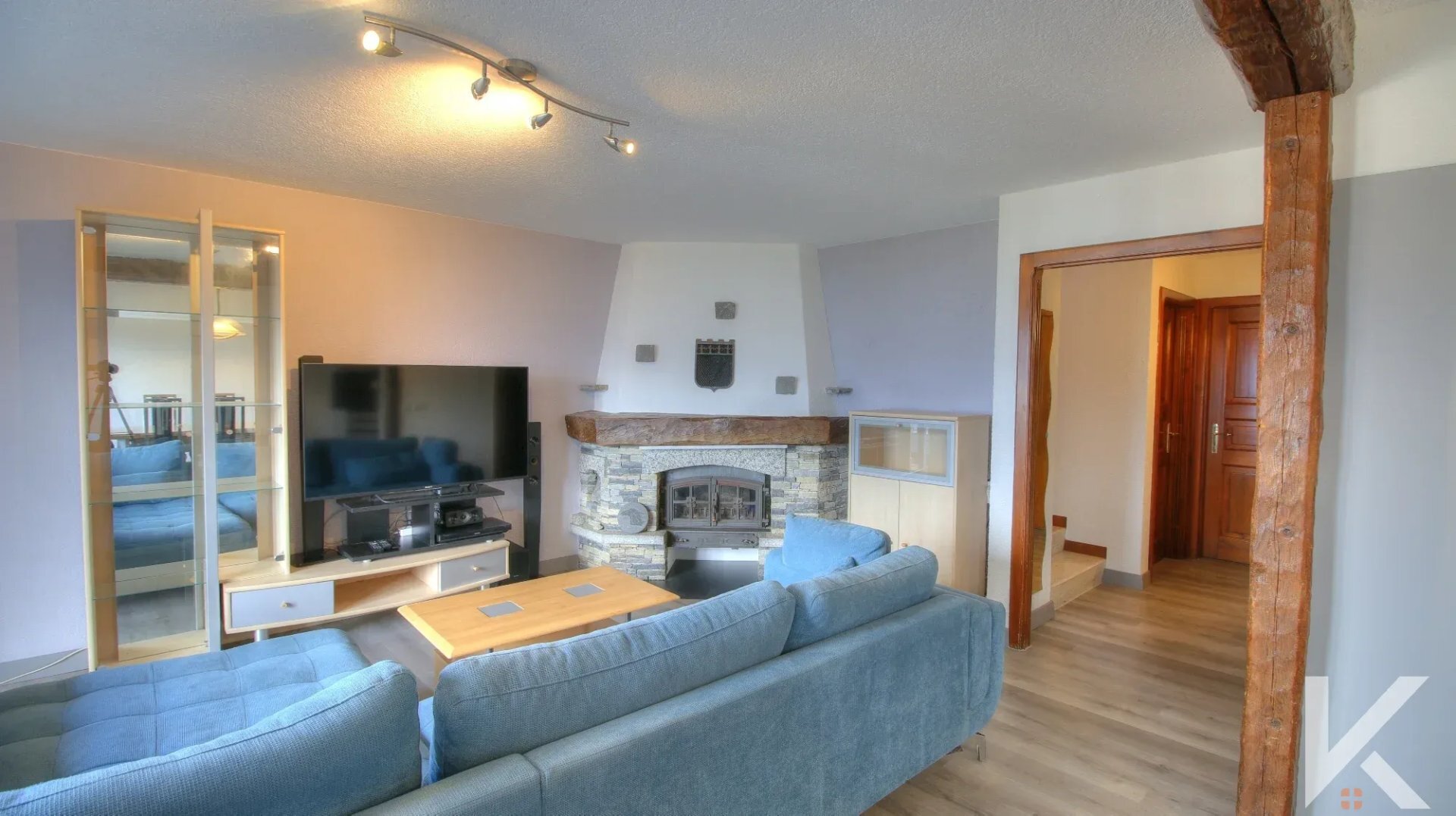 Photo 2