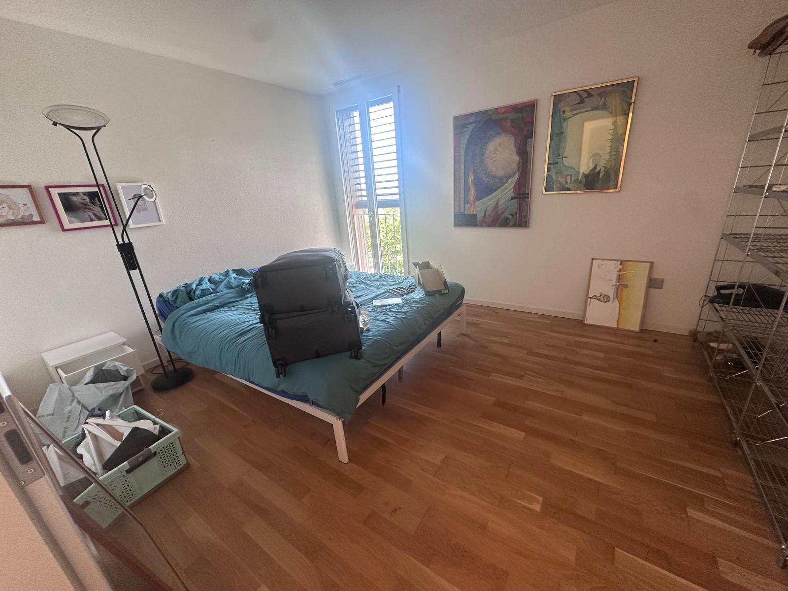 Interior view 4