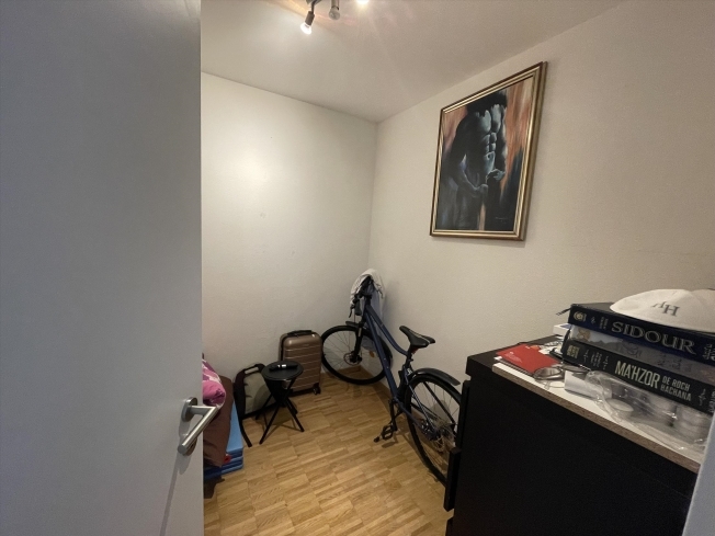 Photo 6