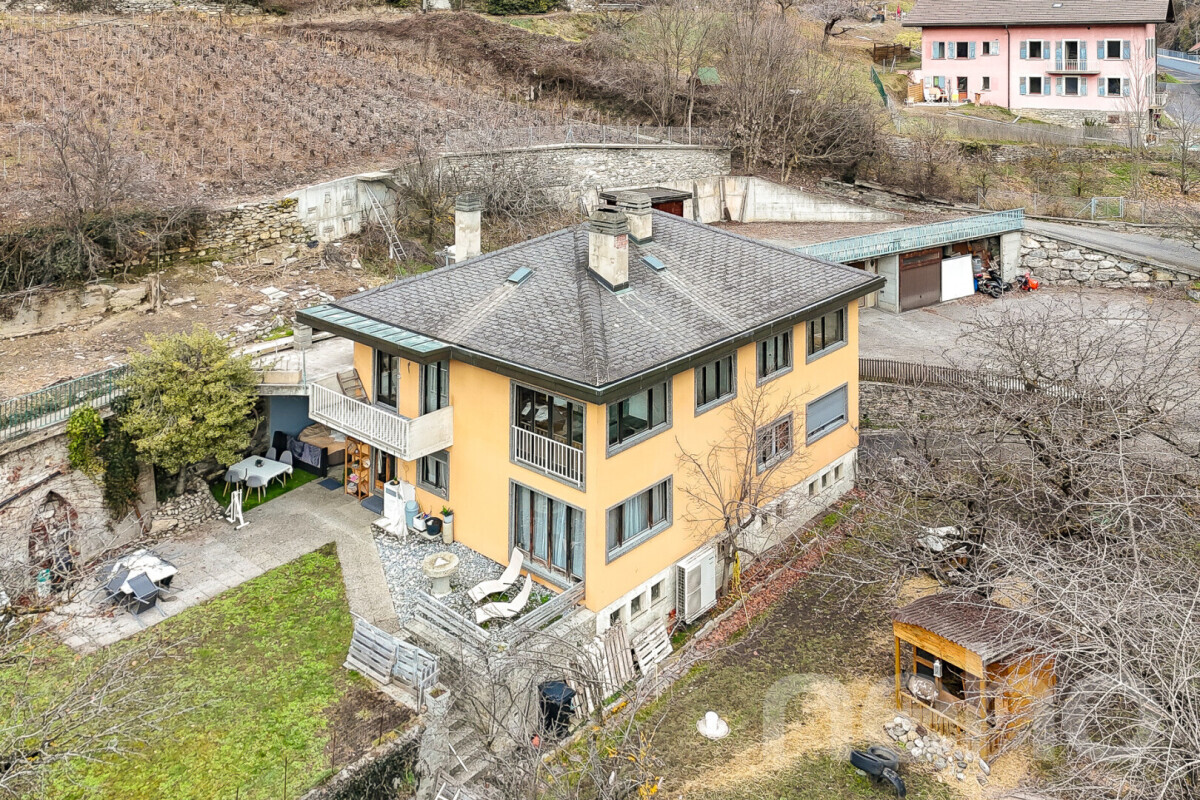 Photo 4