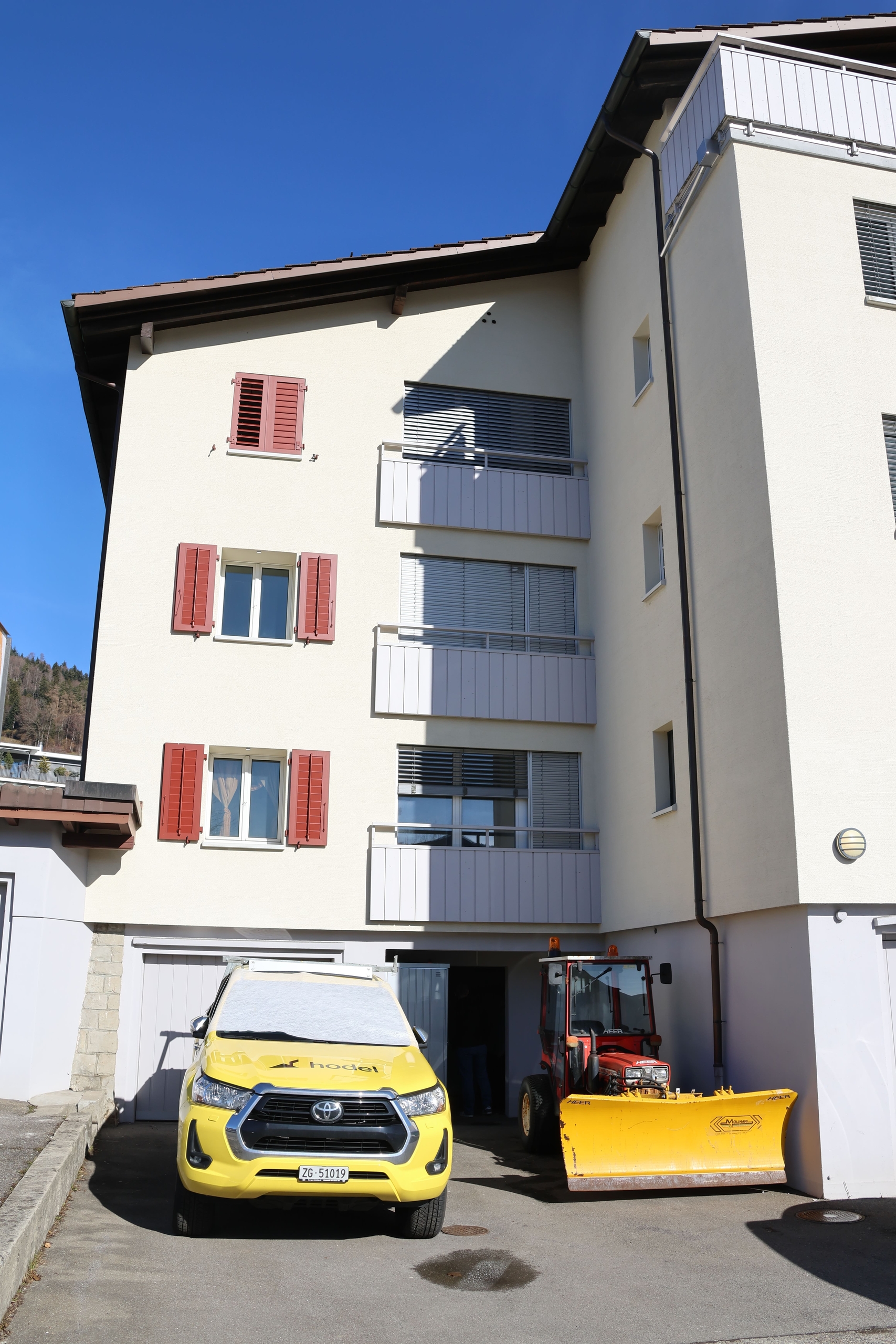 Image 3 Image 3