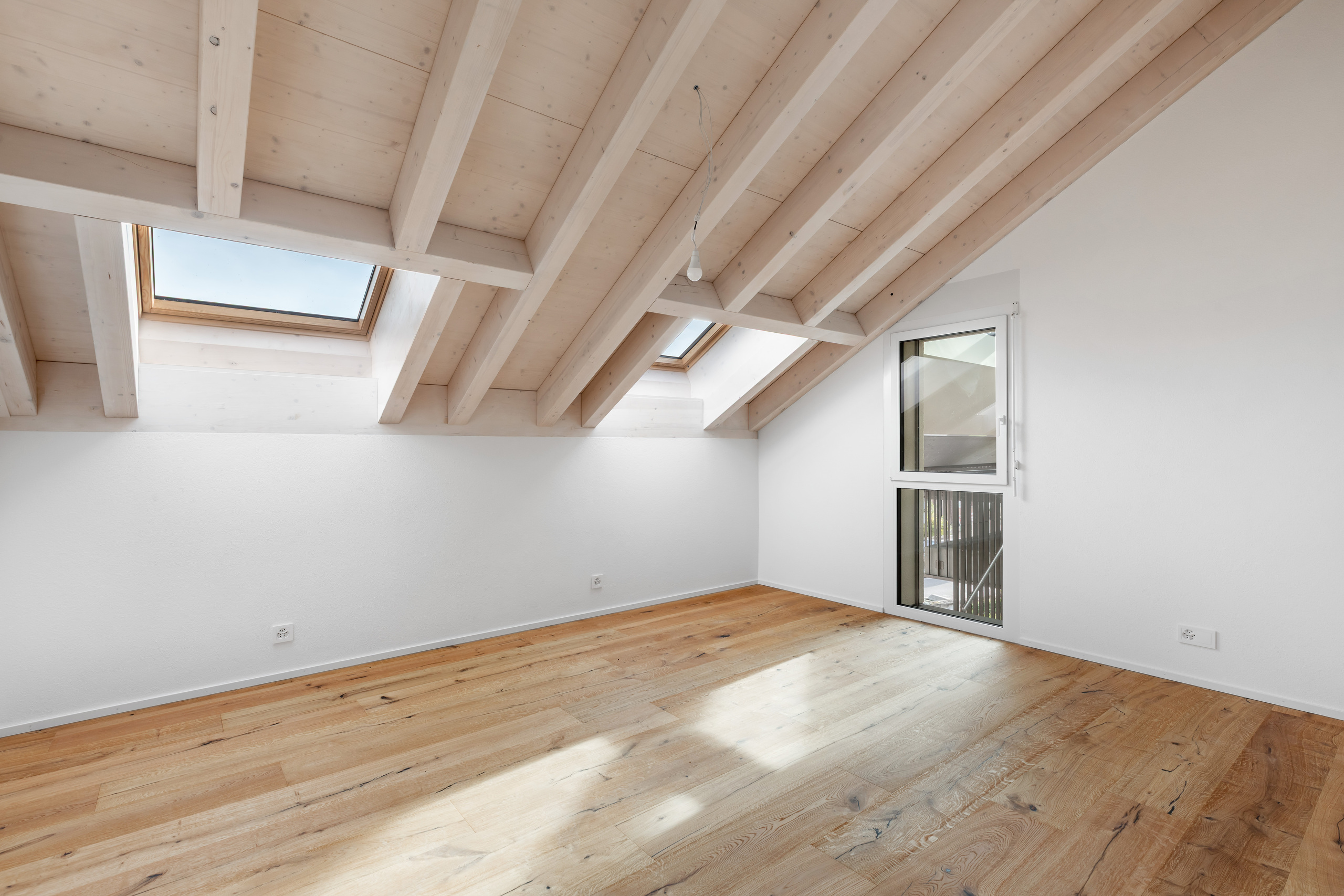 Chambre à coucher 1