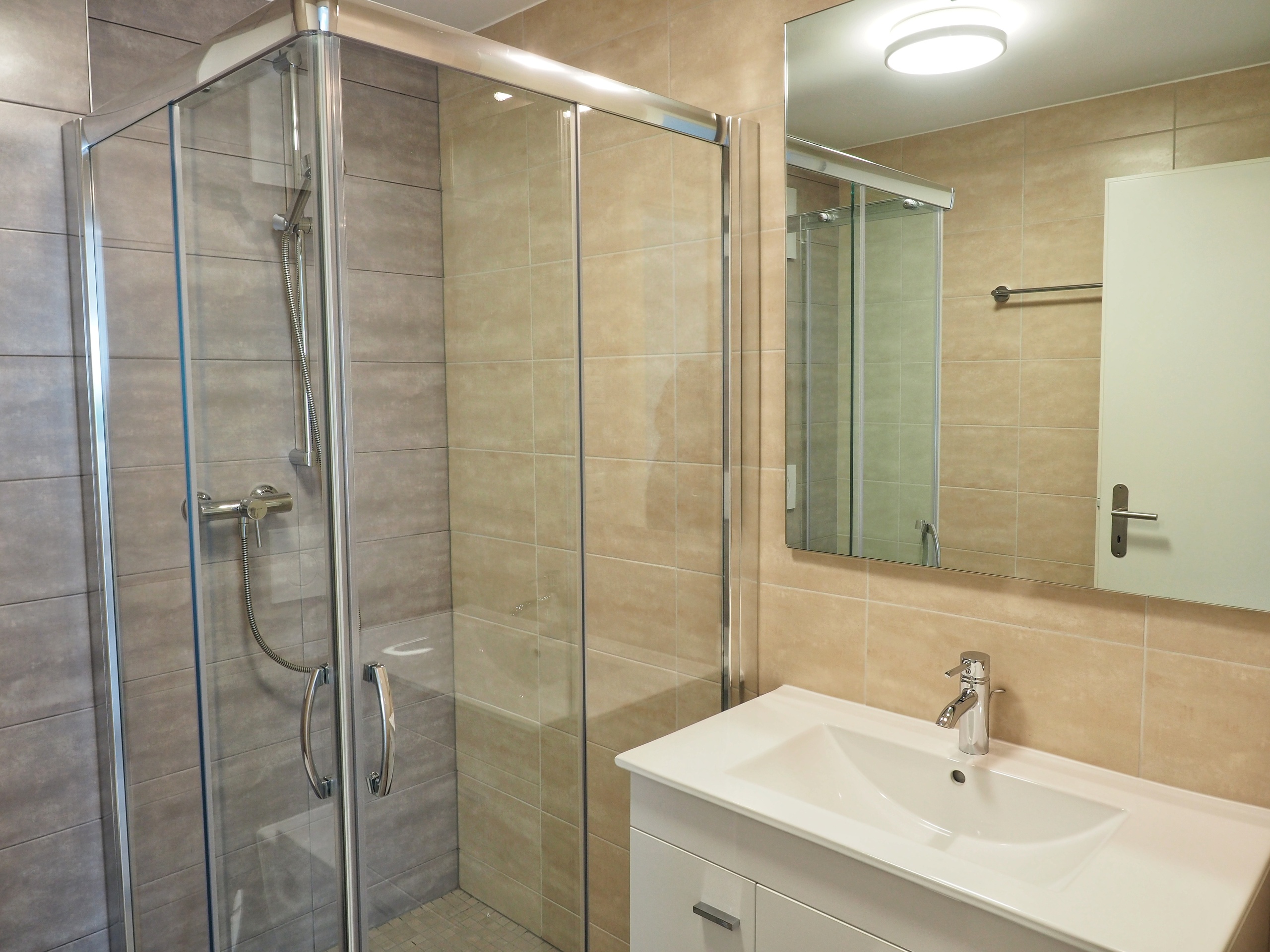 Interior view 5