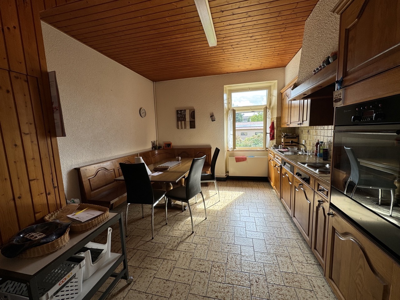 Logement 2ème étage et combles Logement 2ème étage et combles