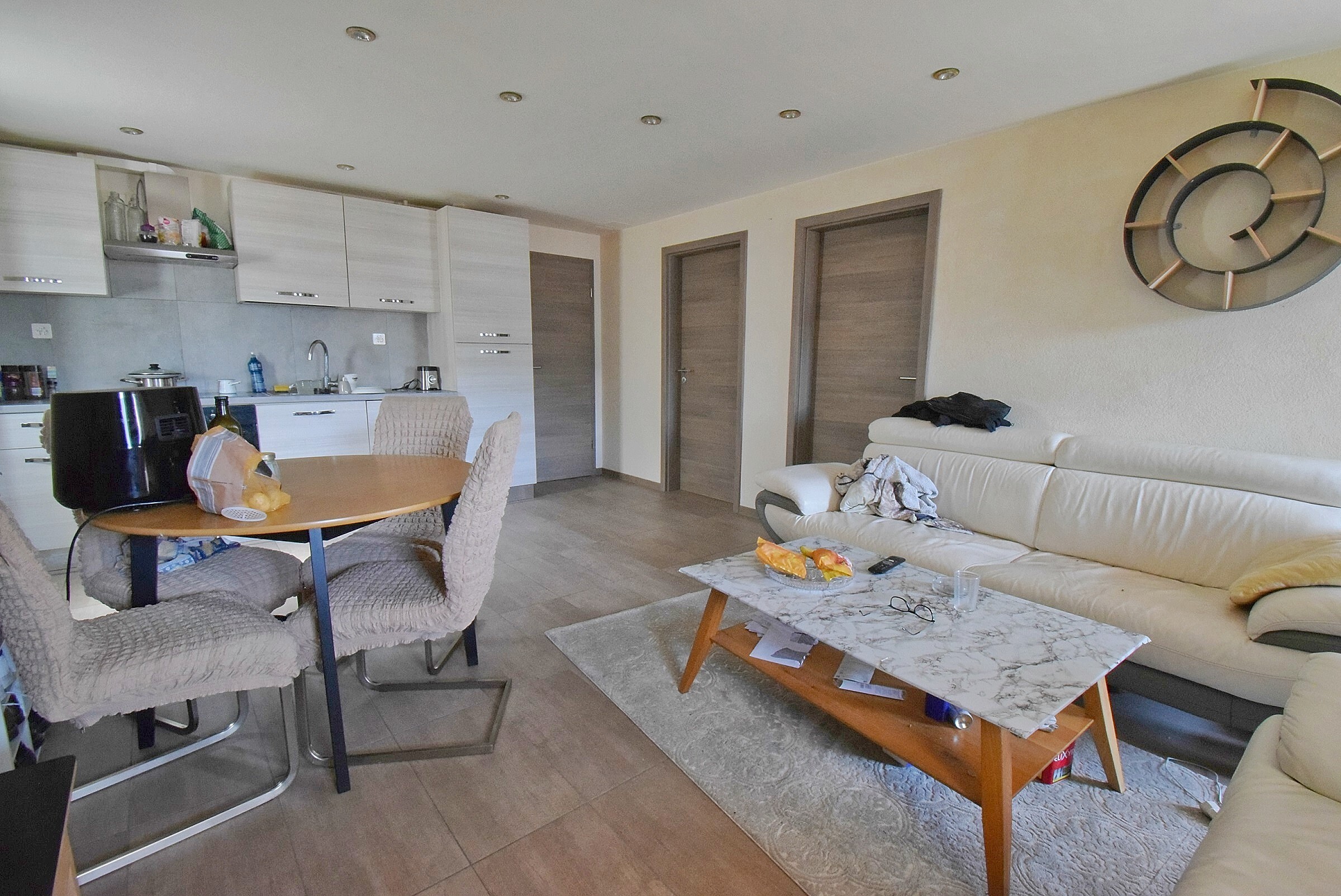 Interior view 10