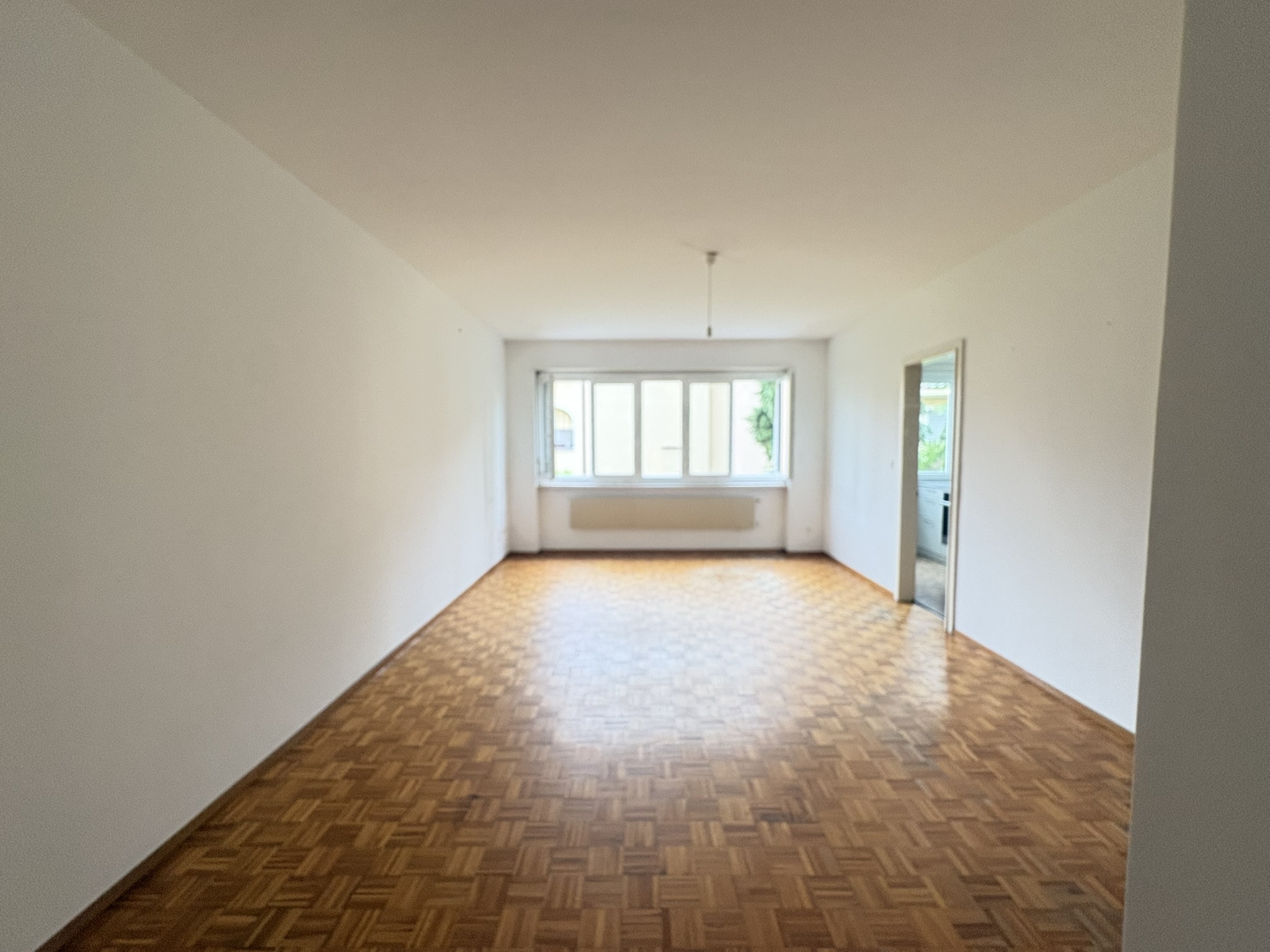 Interior view 3