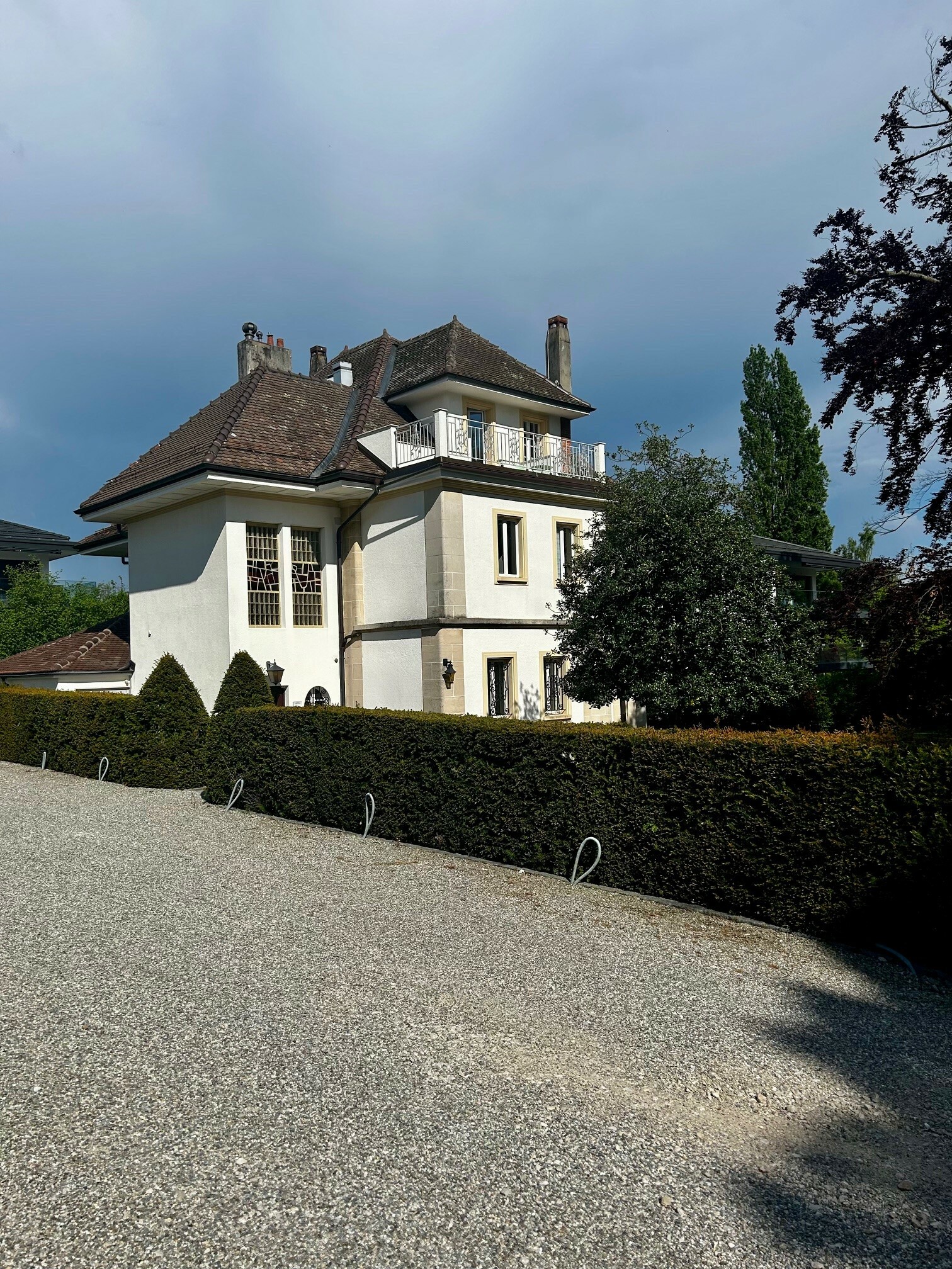 Exterior view 3