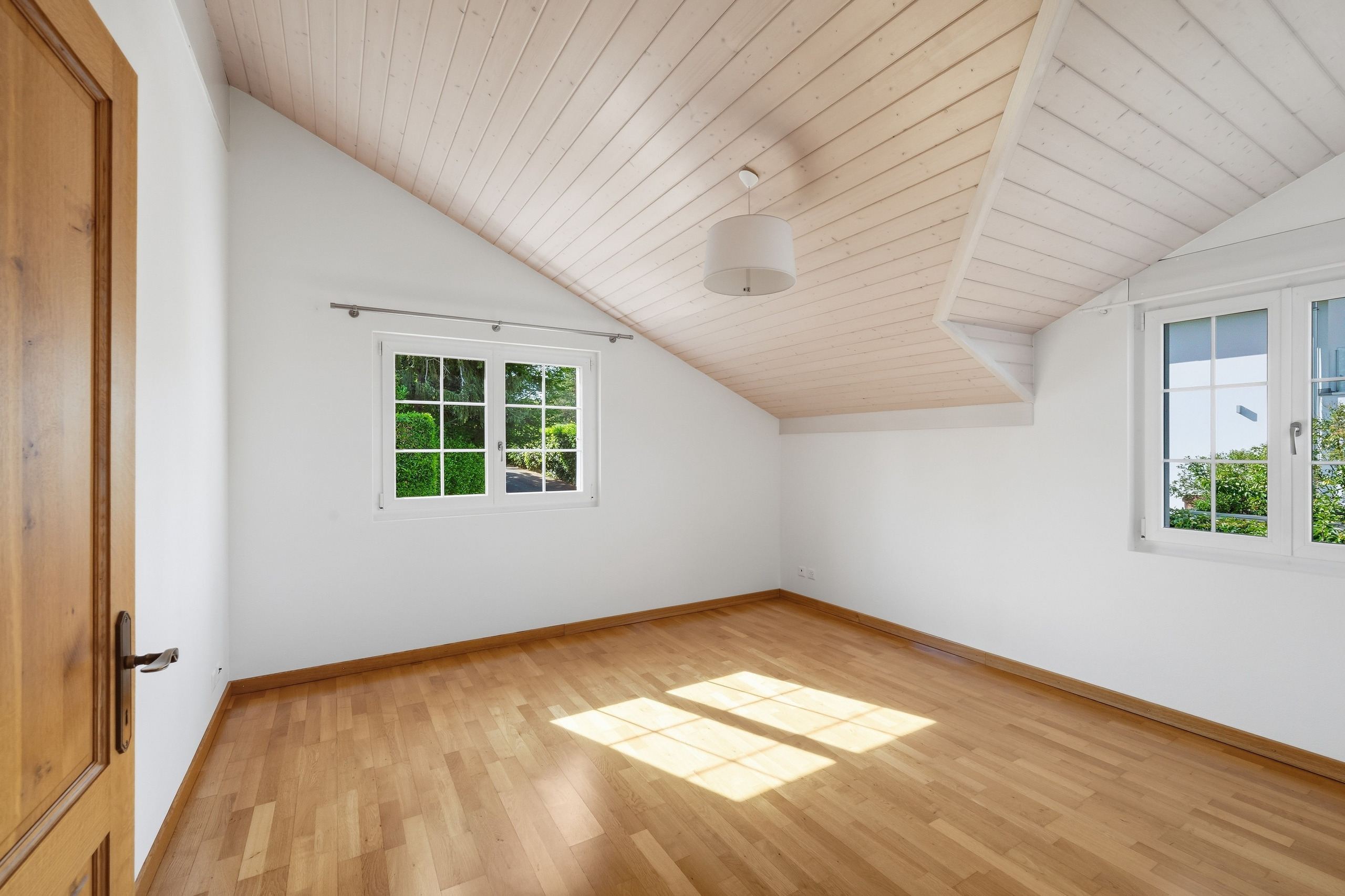Interior view 9