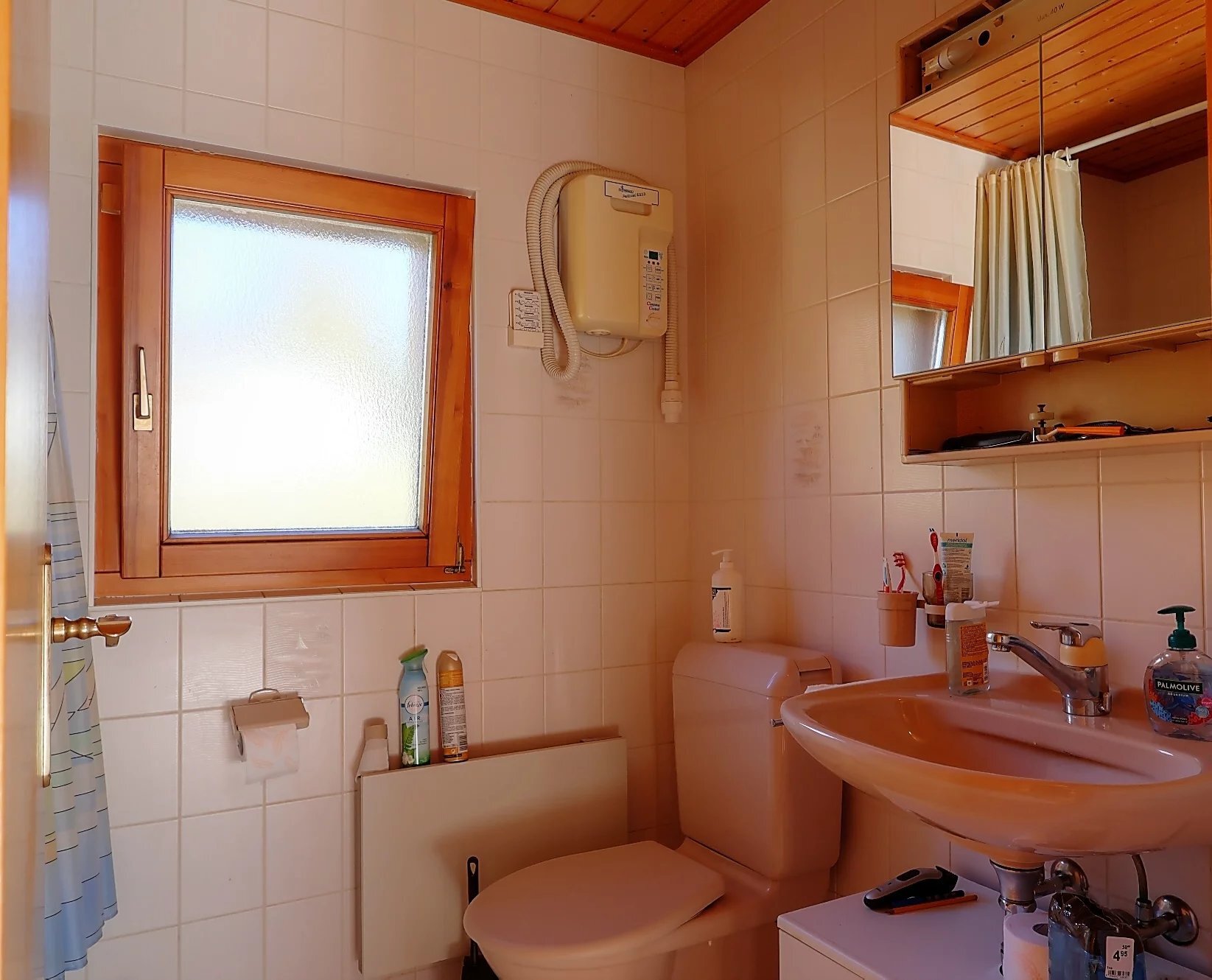 Photo 8
