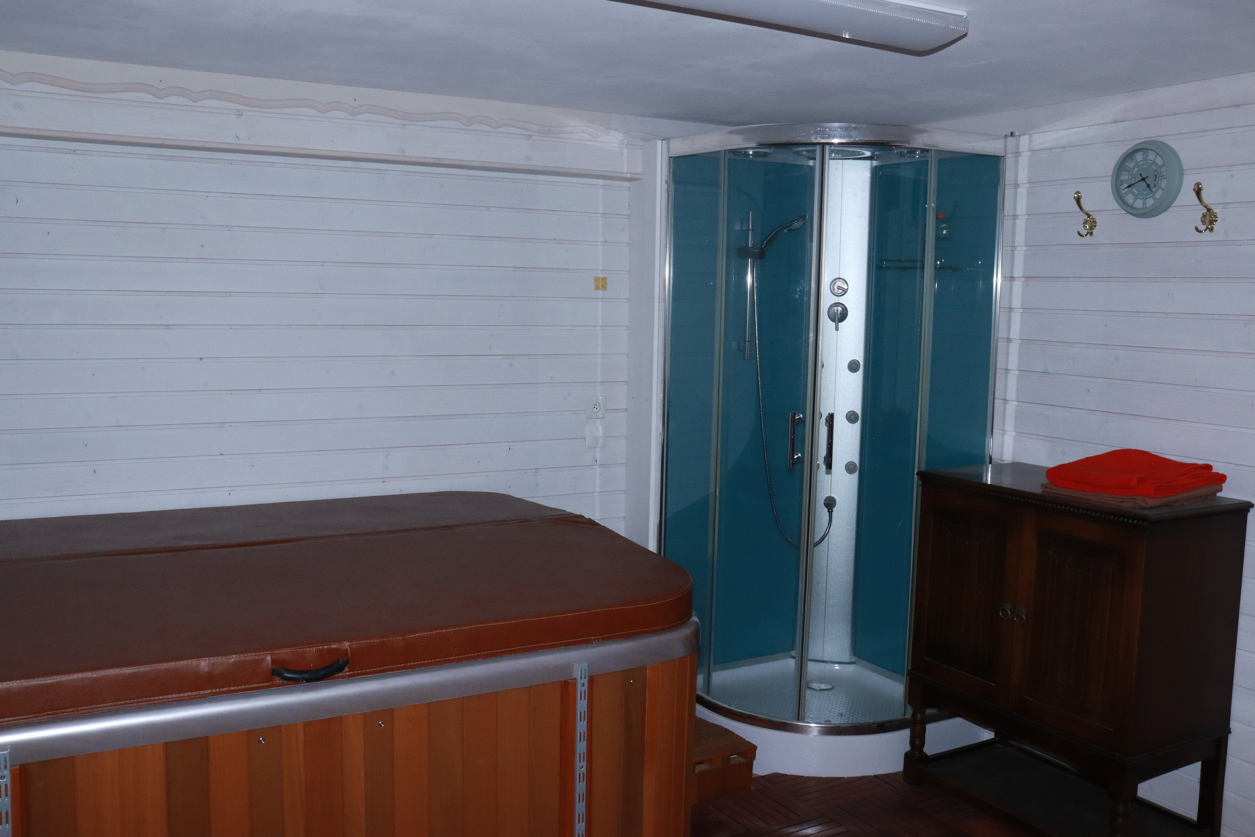 Photo 16