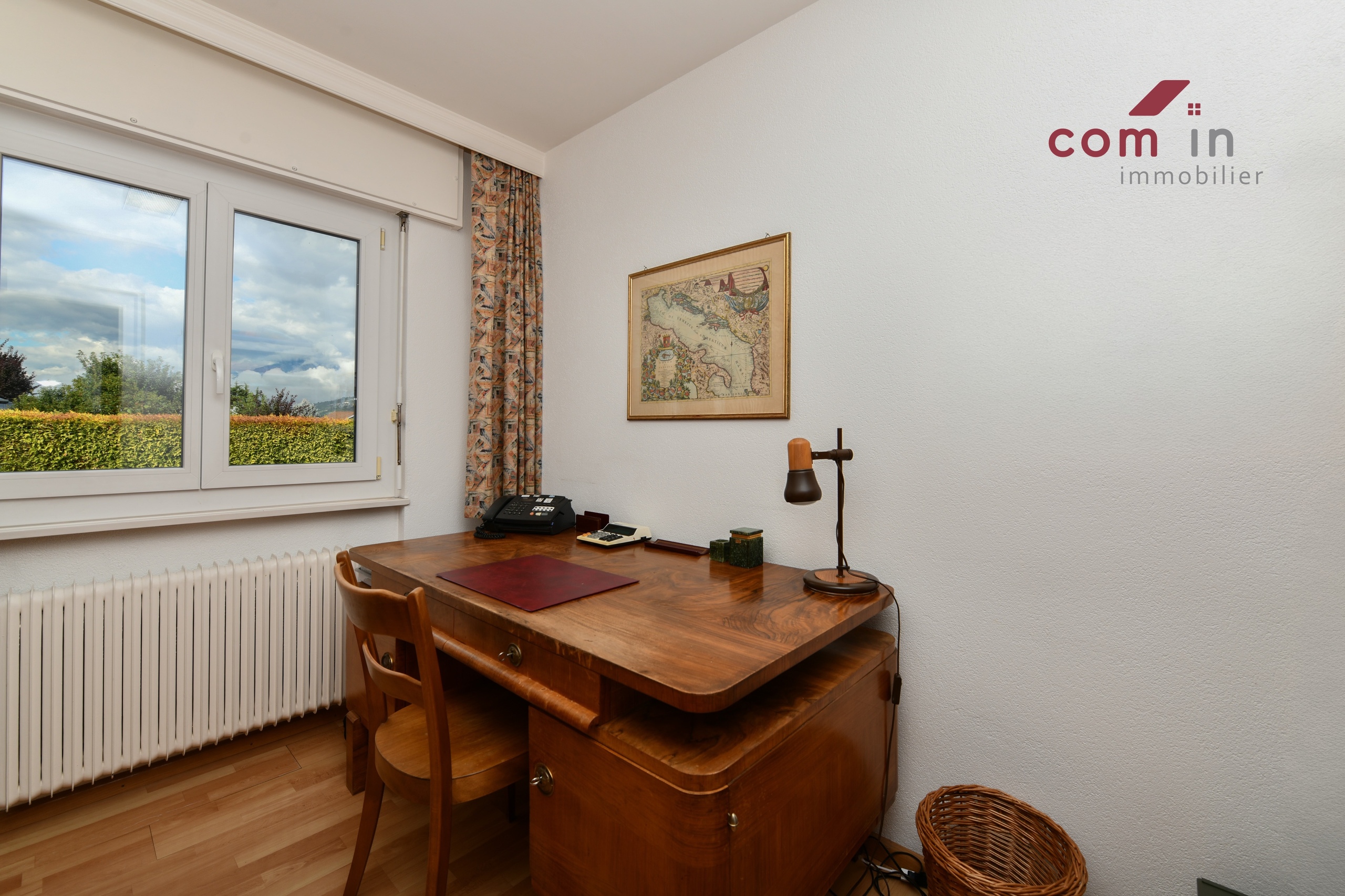 petit bureau côté jardin